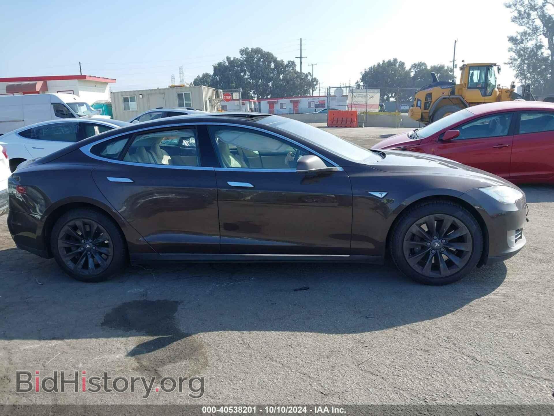2013 TESLA MODEL S - VIN: 5YJSA1DN6DFP23022 - Фото 13