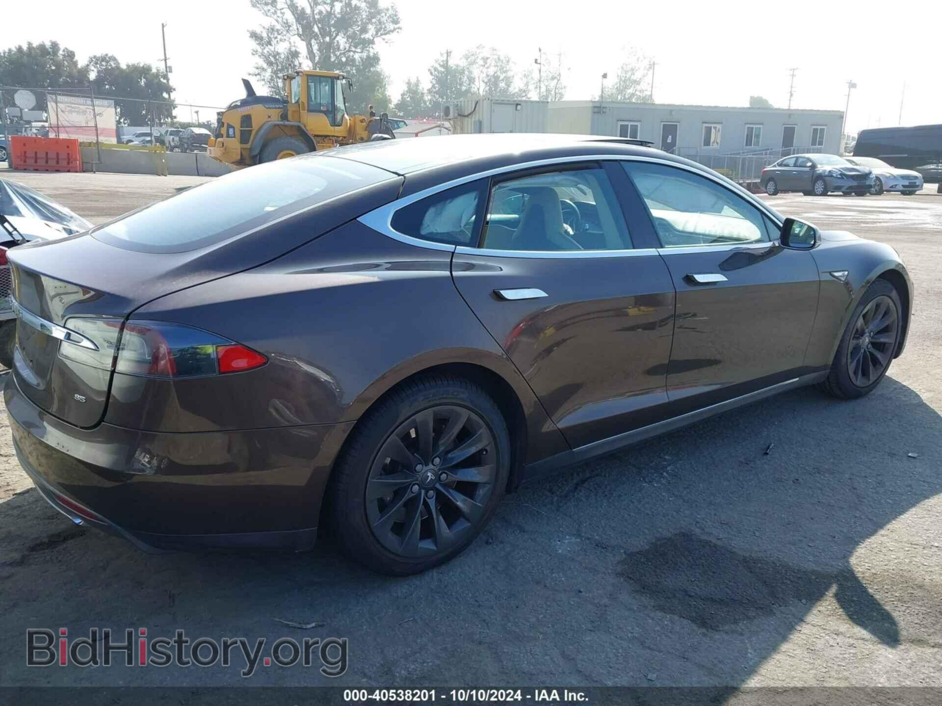 2013 TESLA MODEL S - VIN: 5YJSA1DN6DFP23022 - Фото 4