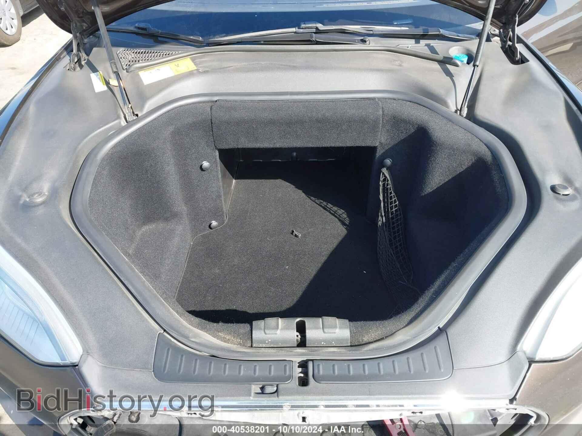 2013 TESLA MODEL S - VIN: 5YJSA1DN6DFP23022 - Фото 10