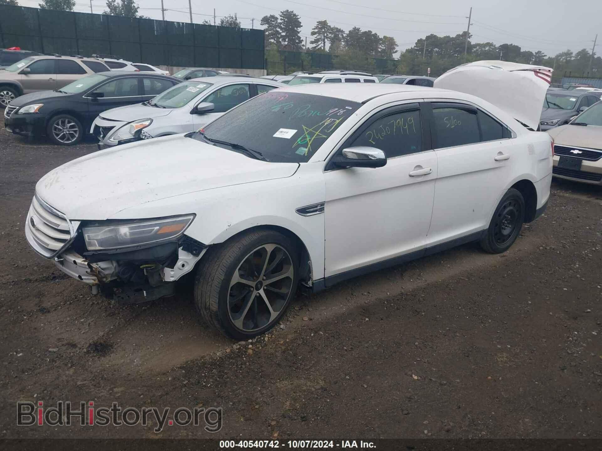 2015 FORD TAURUS - VIN: 1FAHP2F84FG101863 - Фото 2