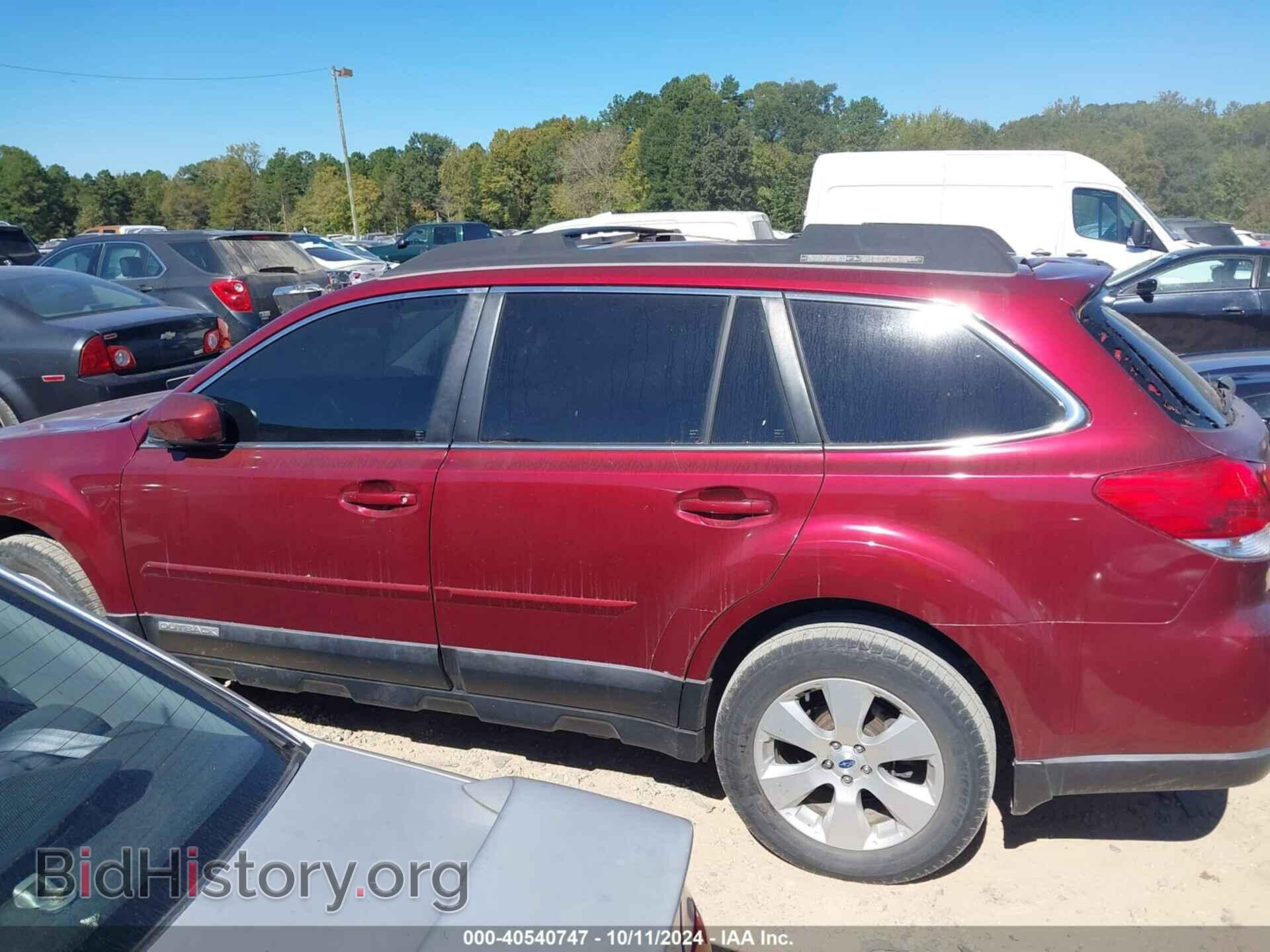 2011 SUBARU OUTBACK - VIN: 4S4BRBKC8B3424475 - Фото 14