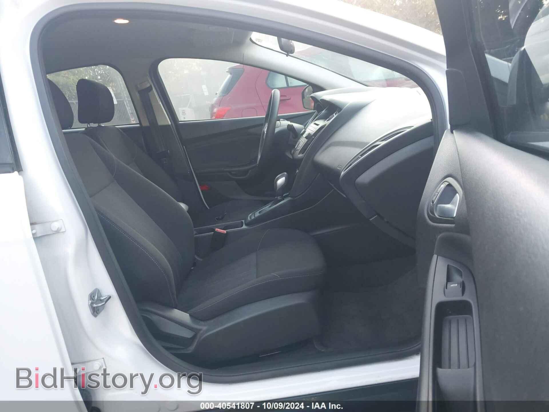 2017 FORD FOCUS - VIN: 1FADP3F22HL270841 - Photo 5