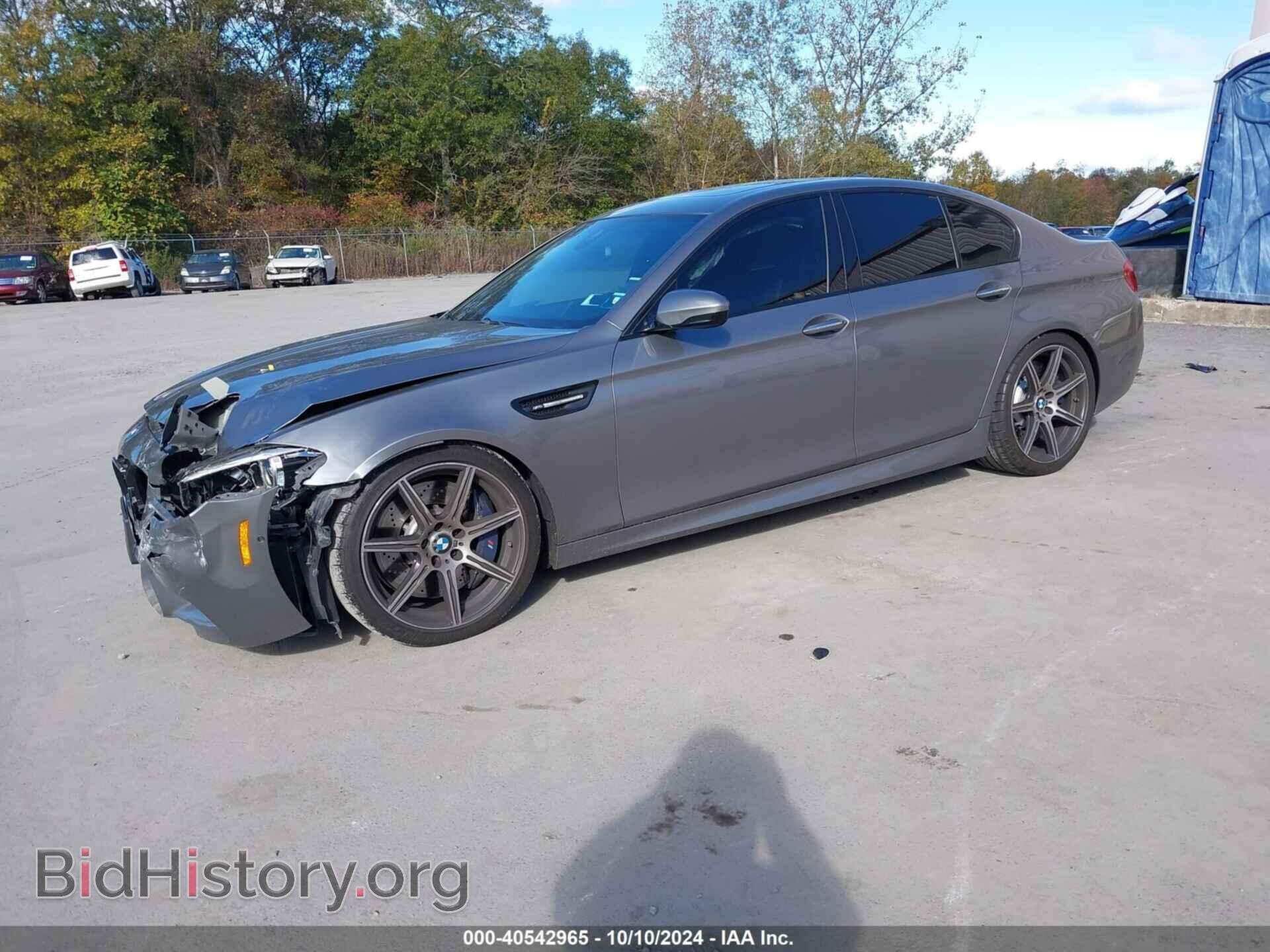 2015 BMW M5 - VIN: WBSFV9C51FD594244 - Фото 2