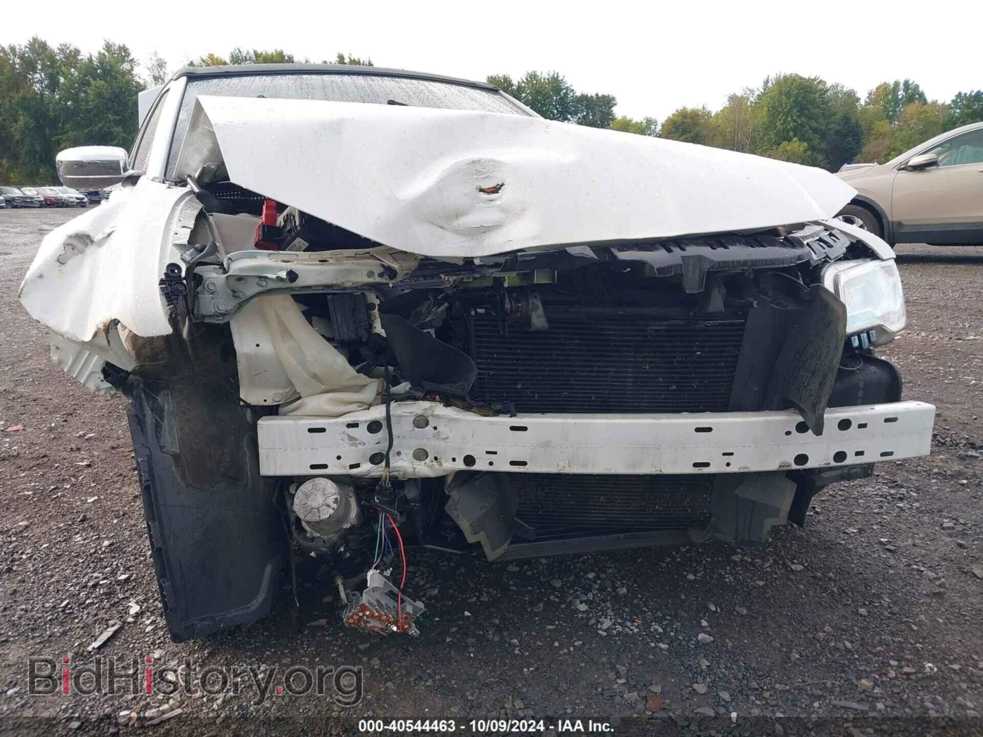 2014 CHRYSLER 300C - VIN: 2C3CCAKT3EH142397 - Фото 6