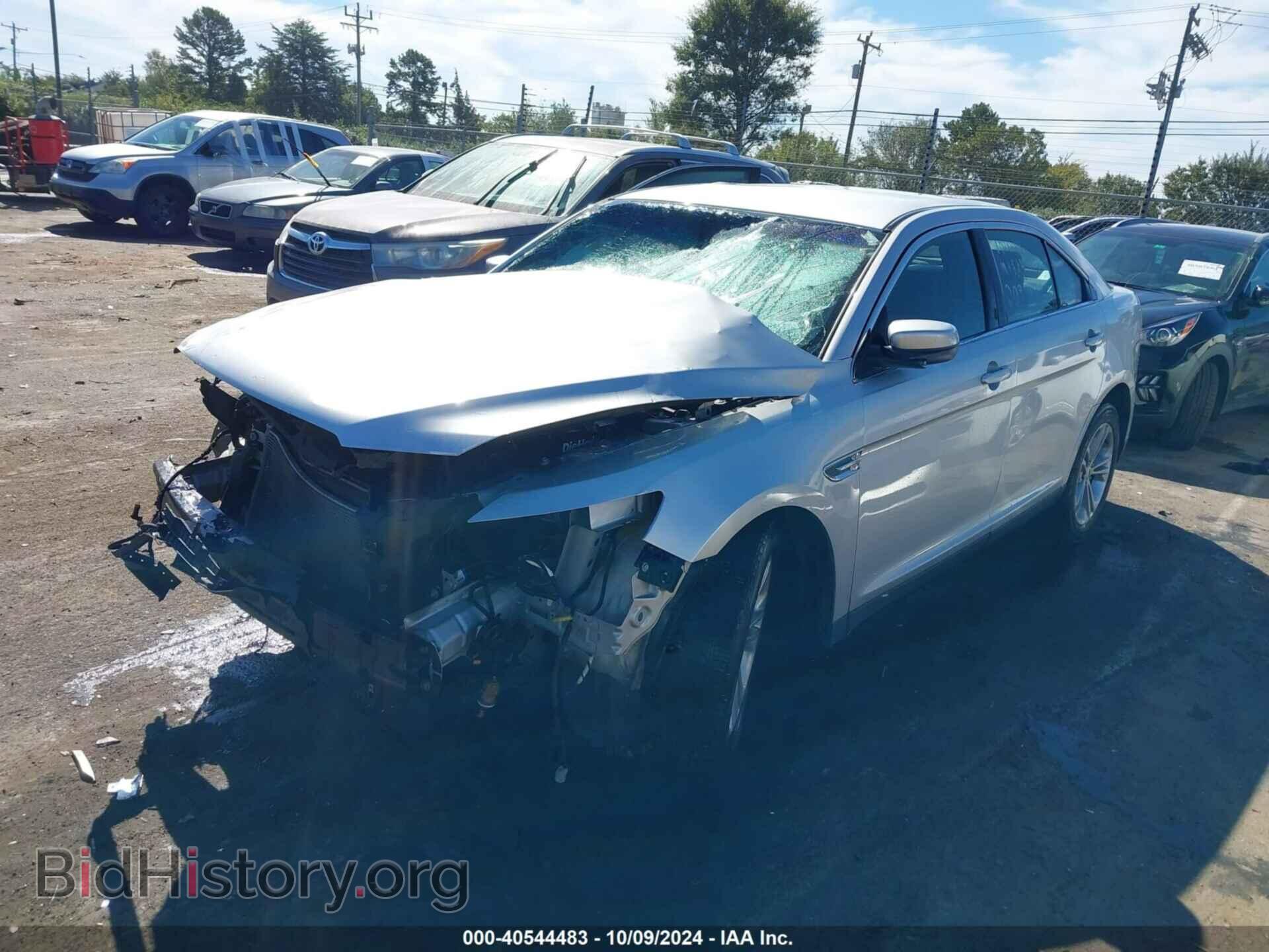 2013 FORD TAURUS - VIN: 1FAHP2E89DG209717 - Фото 2