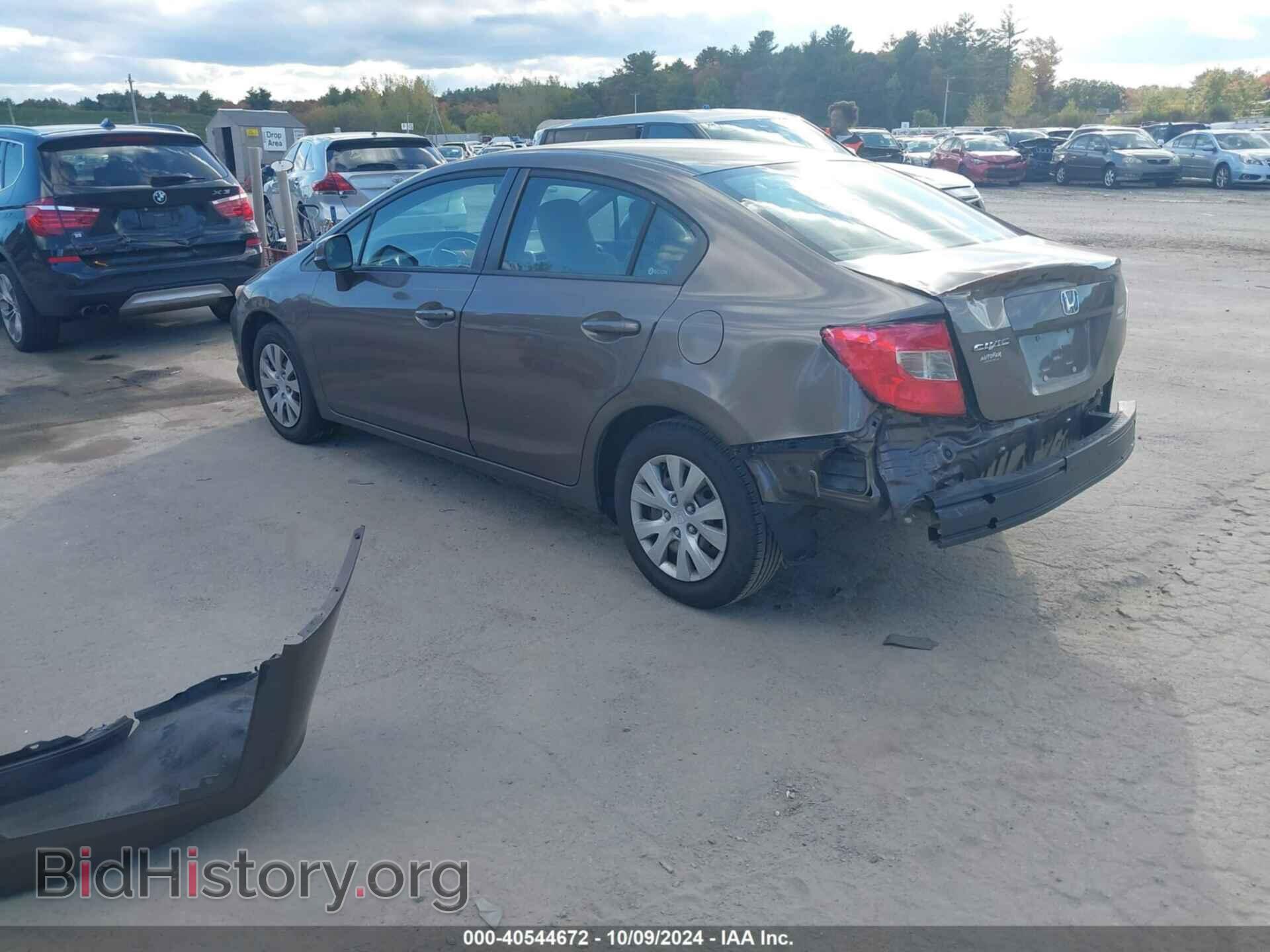 2012 HONDA CIVIC - VIN: 2HGFB2F50CH566177 - Фото 3