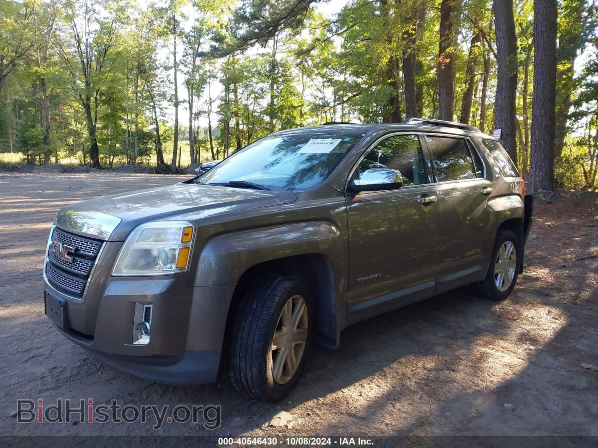 2011 GMC TERRAIN - VIN: 2CTFLWE51B6369215 - Photo 2