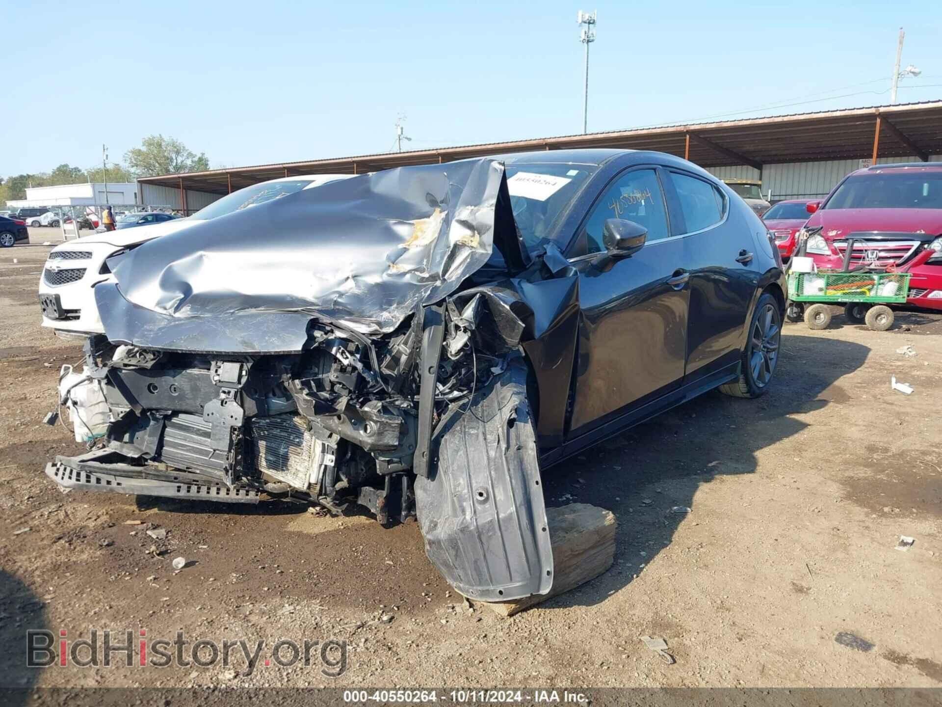2019 MAZDA MAZDA3 - VIN: JM1BPAJM8K1134666 - Фото 2