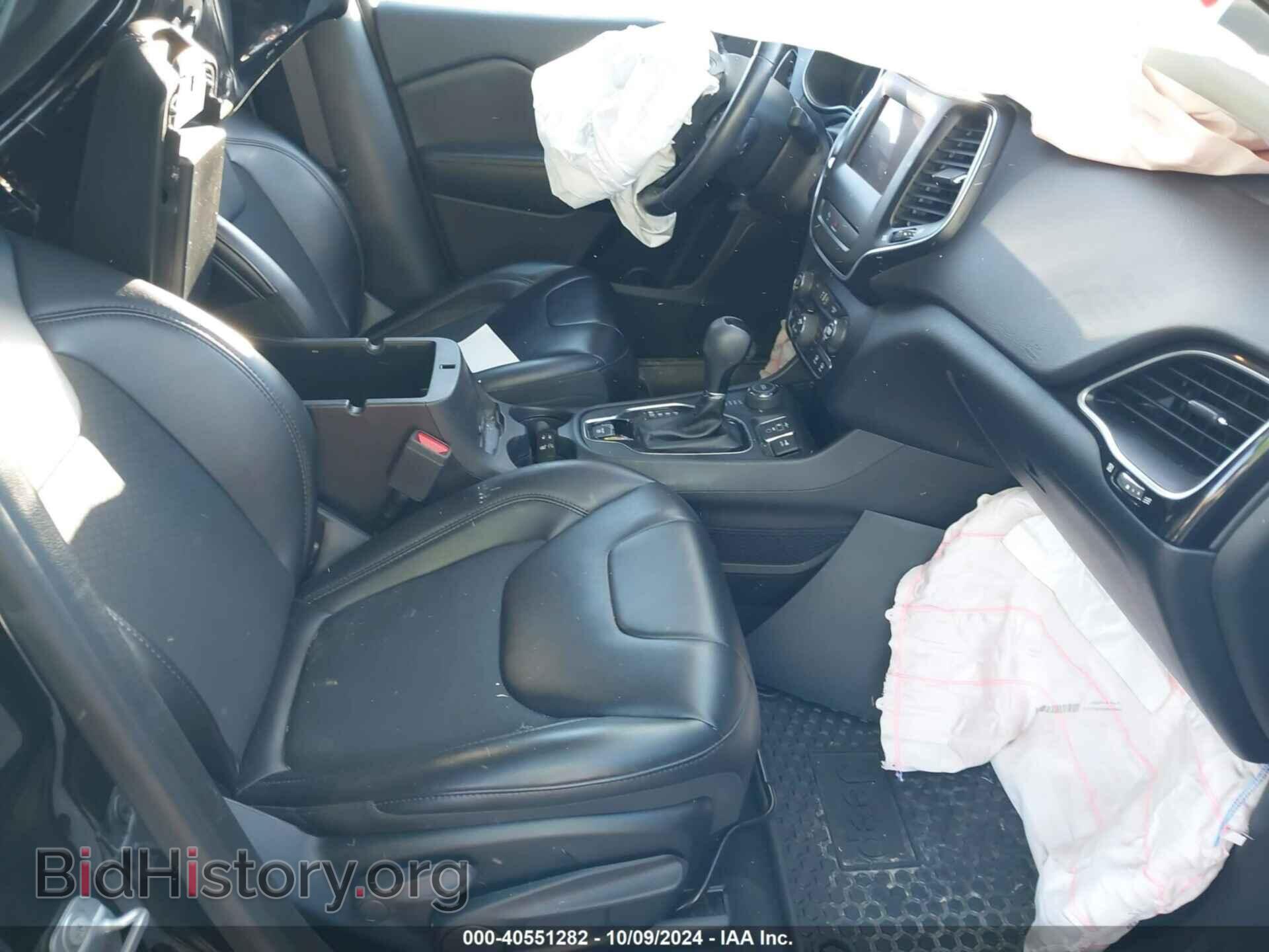 2019 JEEP CHEROKEE - VIN: 1C4PJMLB8KD322400 - Фото 5