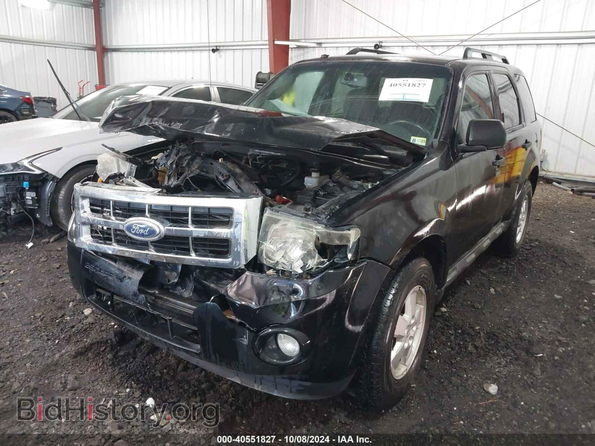 2010 FORD ESCAPE - VIN: 1FMCU0D70AKD42879 - Фото 2