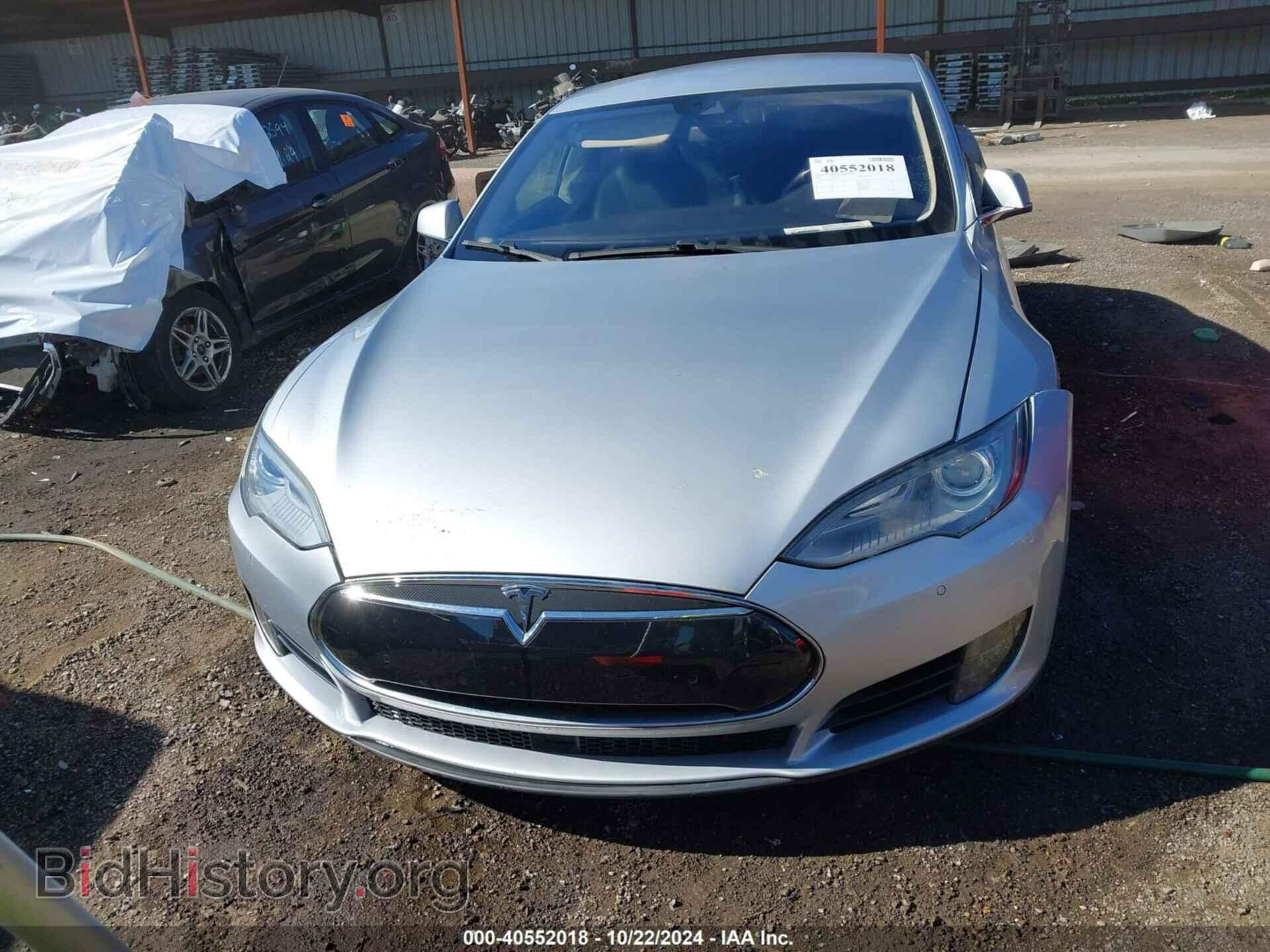 2015 TESLA MODEL S - VIN: 5YJSA1E25FF111739 - Фото 11