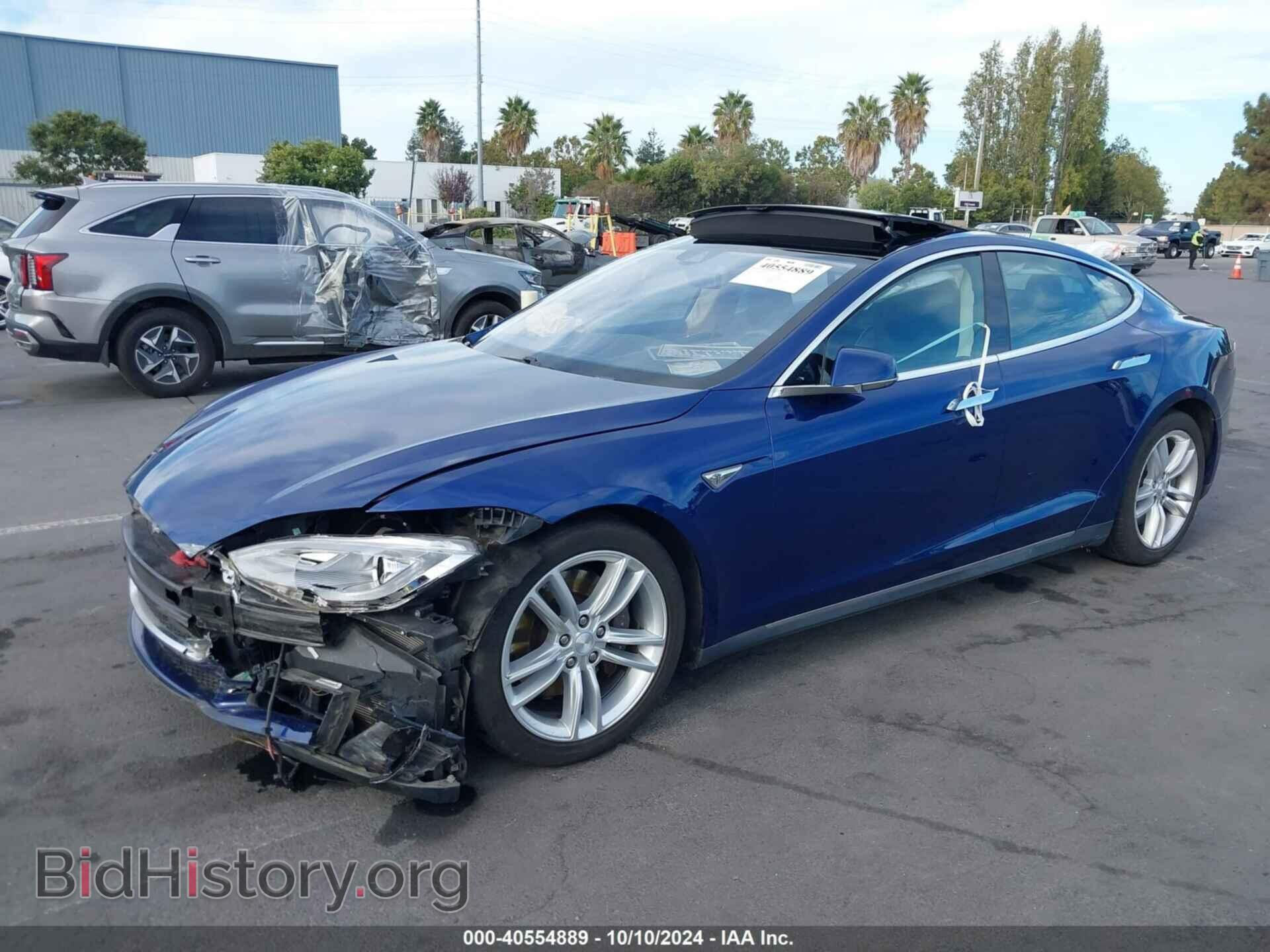 2015 TESLA MODEL S - VIN: 5YJSA1S28FF095010 - Фото 2