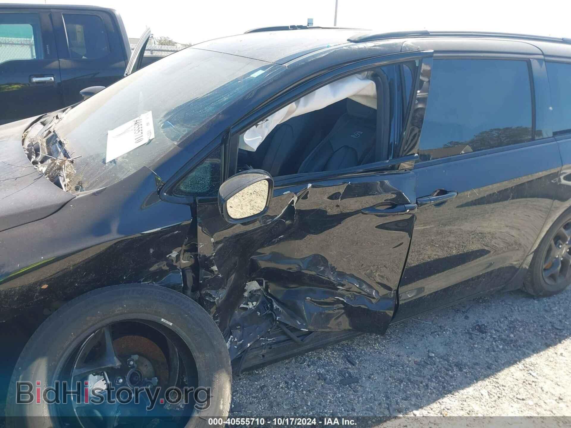 2019 CHRYSLER PACIFICA - VIN: 2C4RC1BG0KR522778 - Фото 6