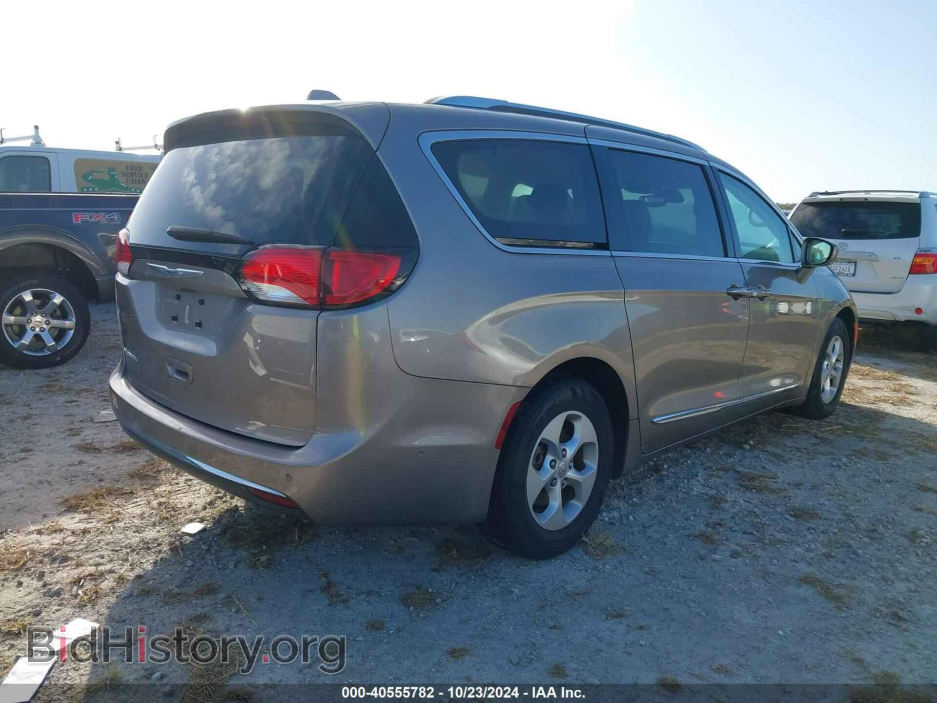 2017 CHRYSLER PACIFICA - VIN: 2C4RC1EG7HR686193 - Фото 4