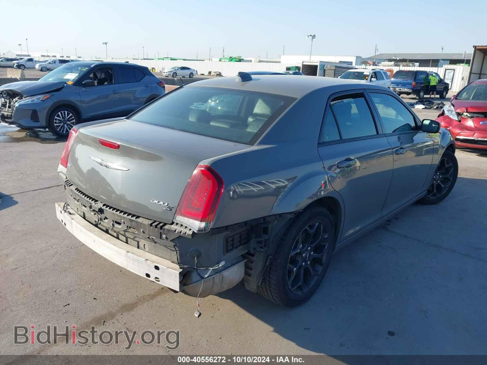 2019 CHRYSLER 300 - VIN: 2C3CCAGG3KH648688 - Фото 4