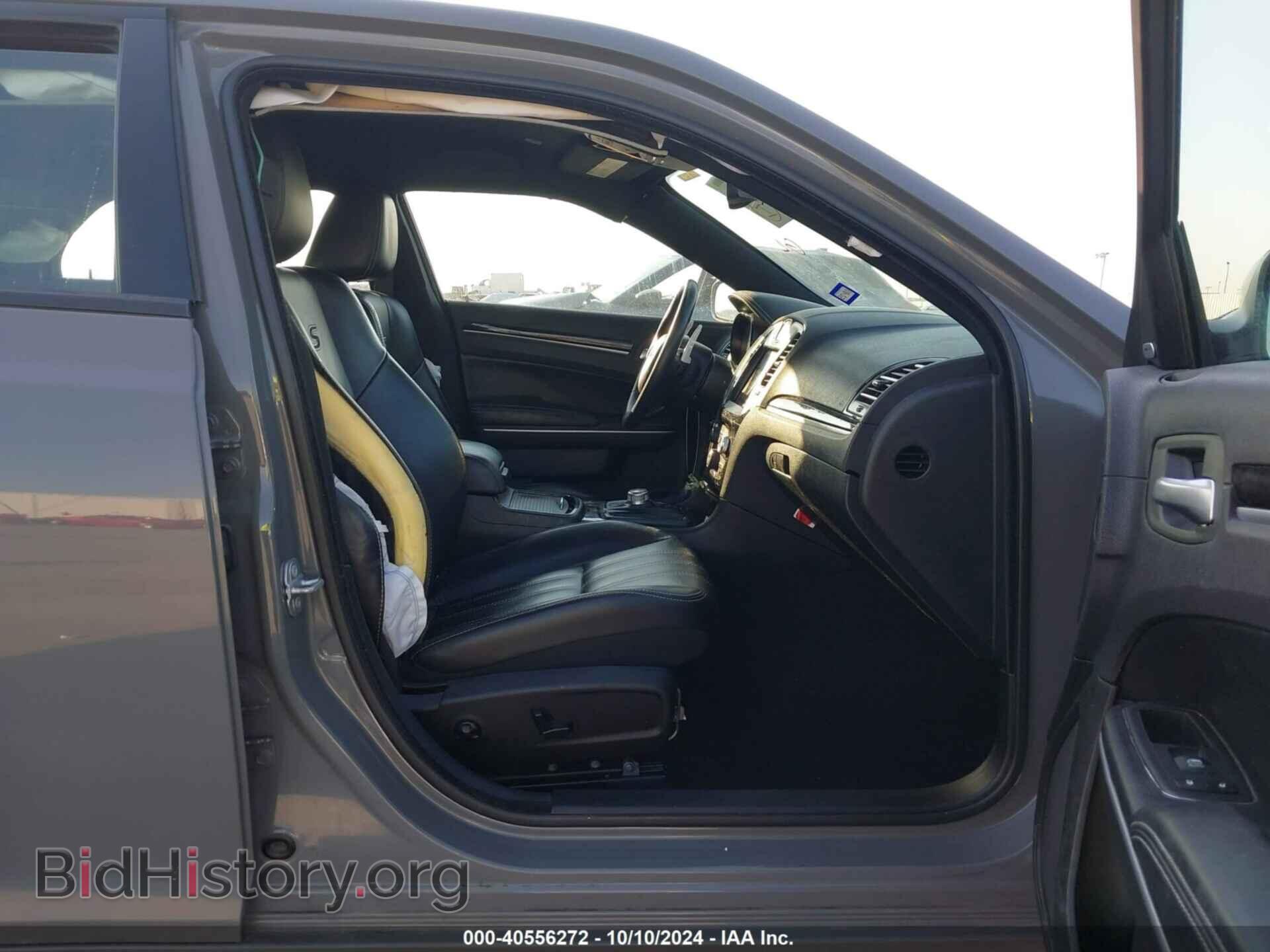 2019 CHRYSLER 300 - VIN: 2C3CCAGG3KH648688 - Фото 5
