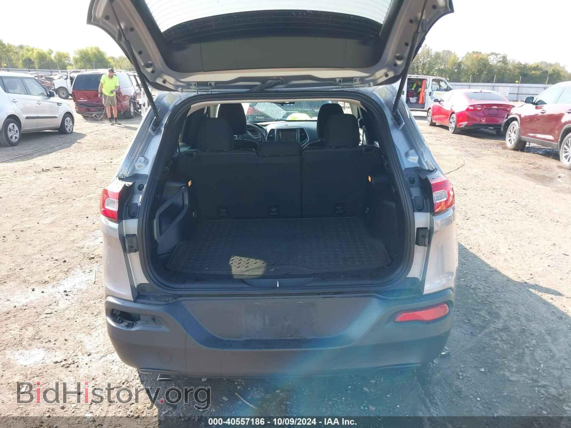 2015 JEEP CHEROKEE - VIN: 1C4PJMCB7FW734656 - Фото 8