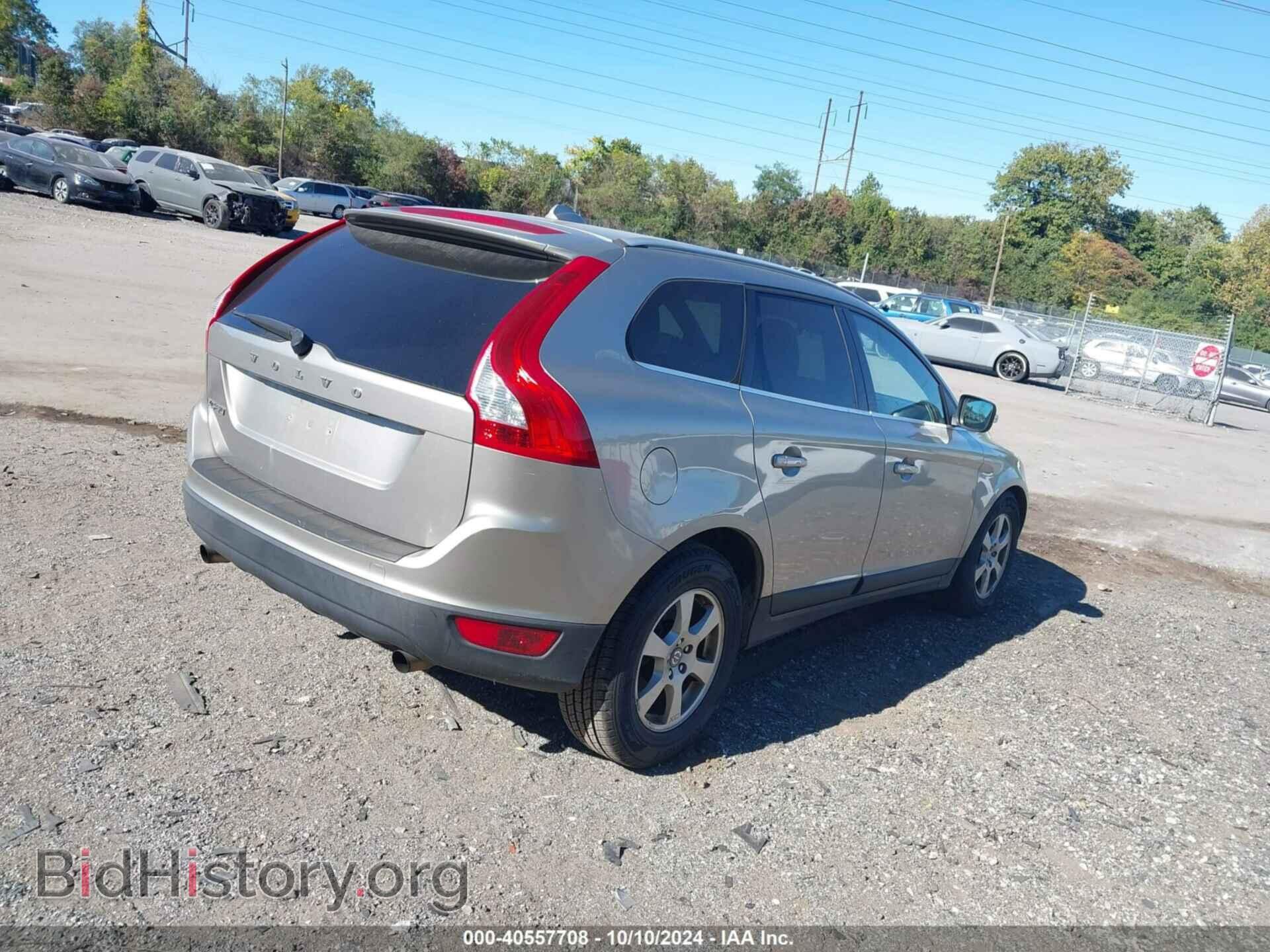 2011 VOLVO XC60 - VIN: YV4940DL0B2182531 - Фото 4