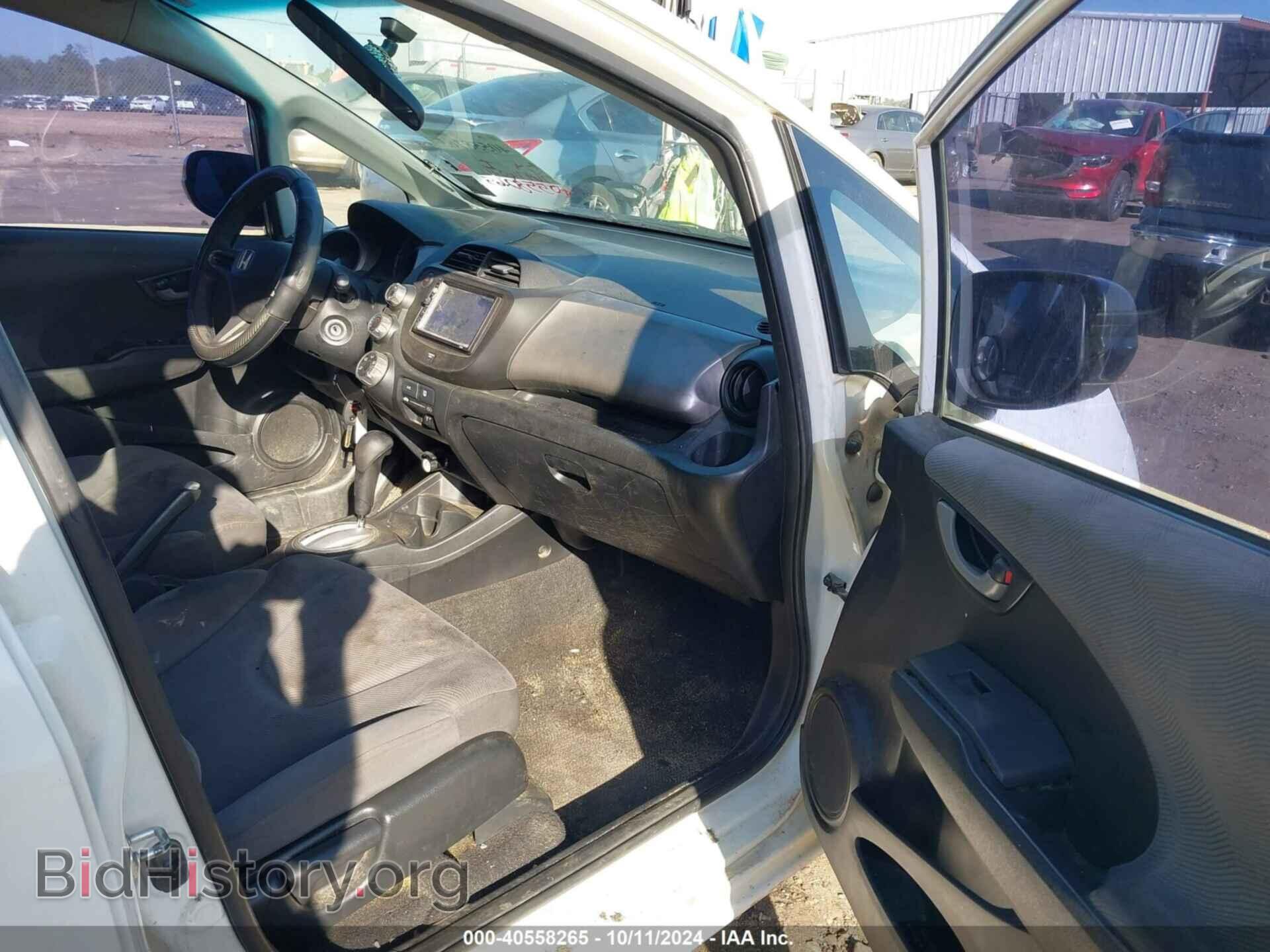 2011 HONDA FIT - VIN: JHMGE8H30BS007355 - Фото 5