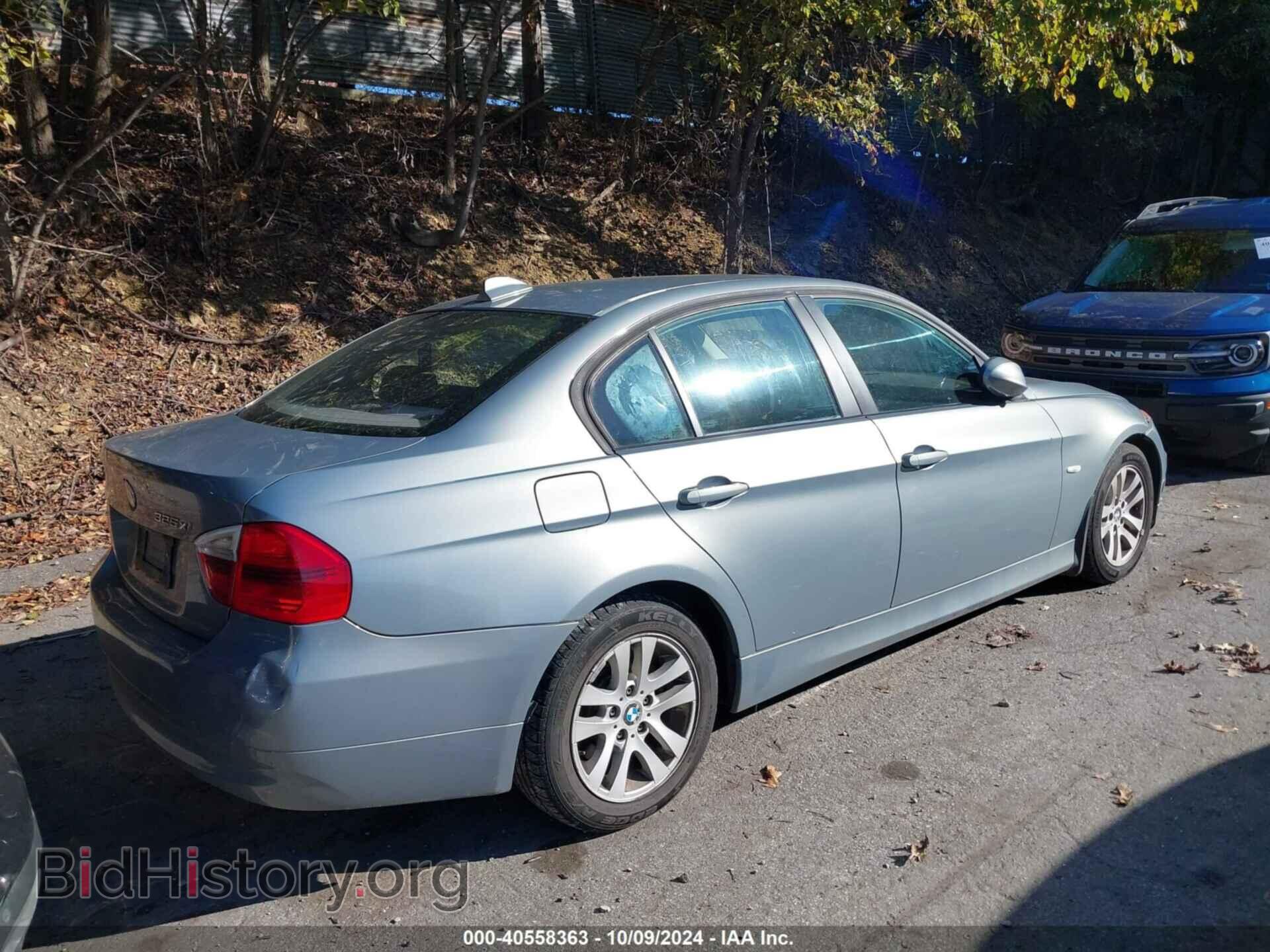 2006 BMW 325XI - VIN: WBAVD13576KV09164 - Фото 4