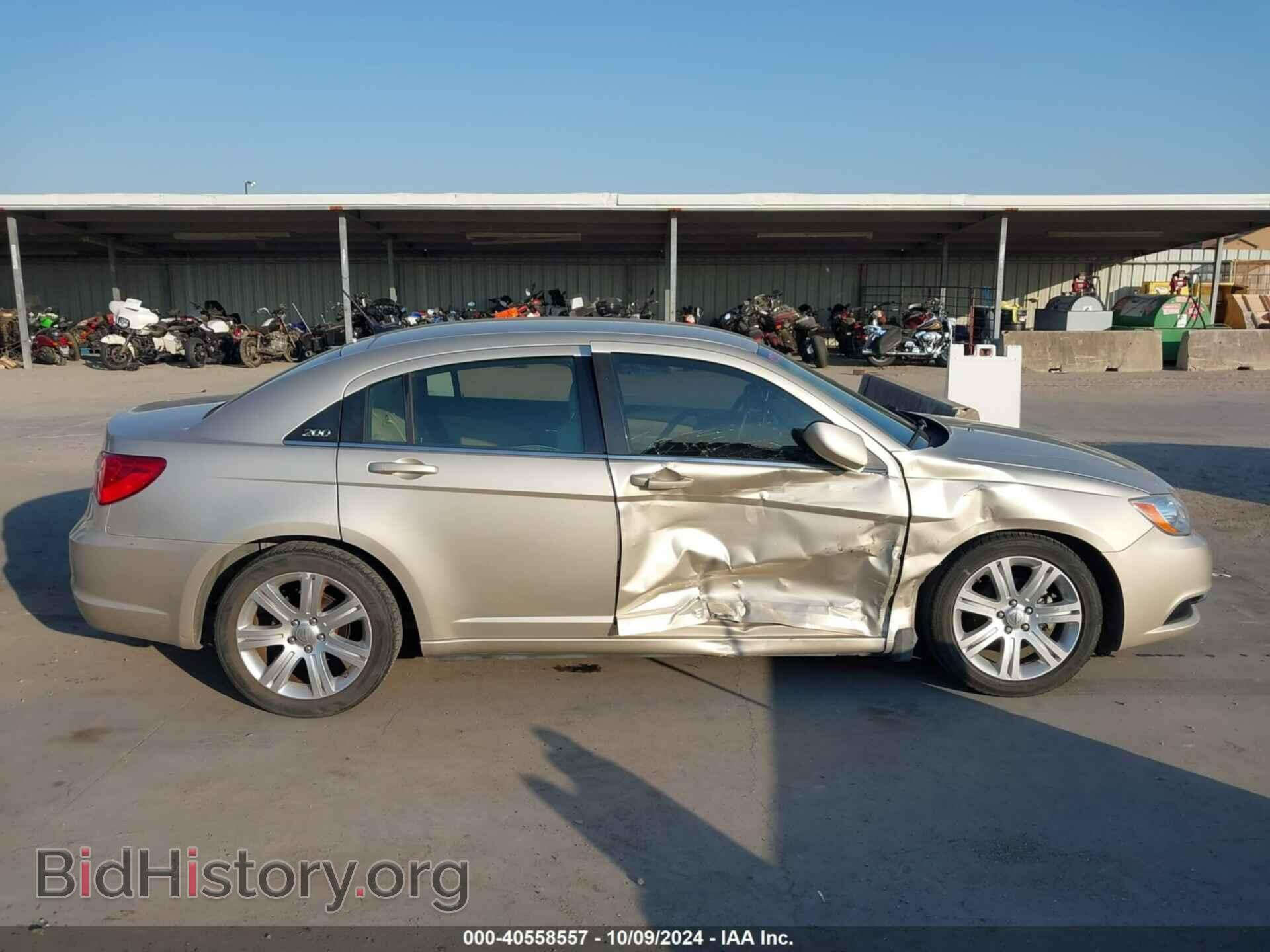 2013 CHRYSLER 200 - VIN: 1C3CCBBB0DN743205 - Фото 13