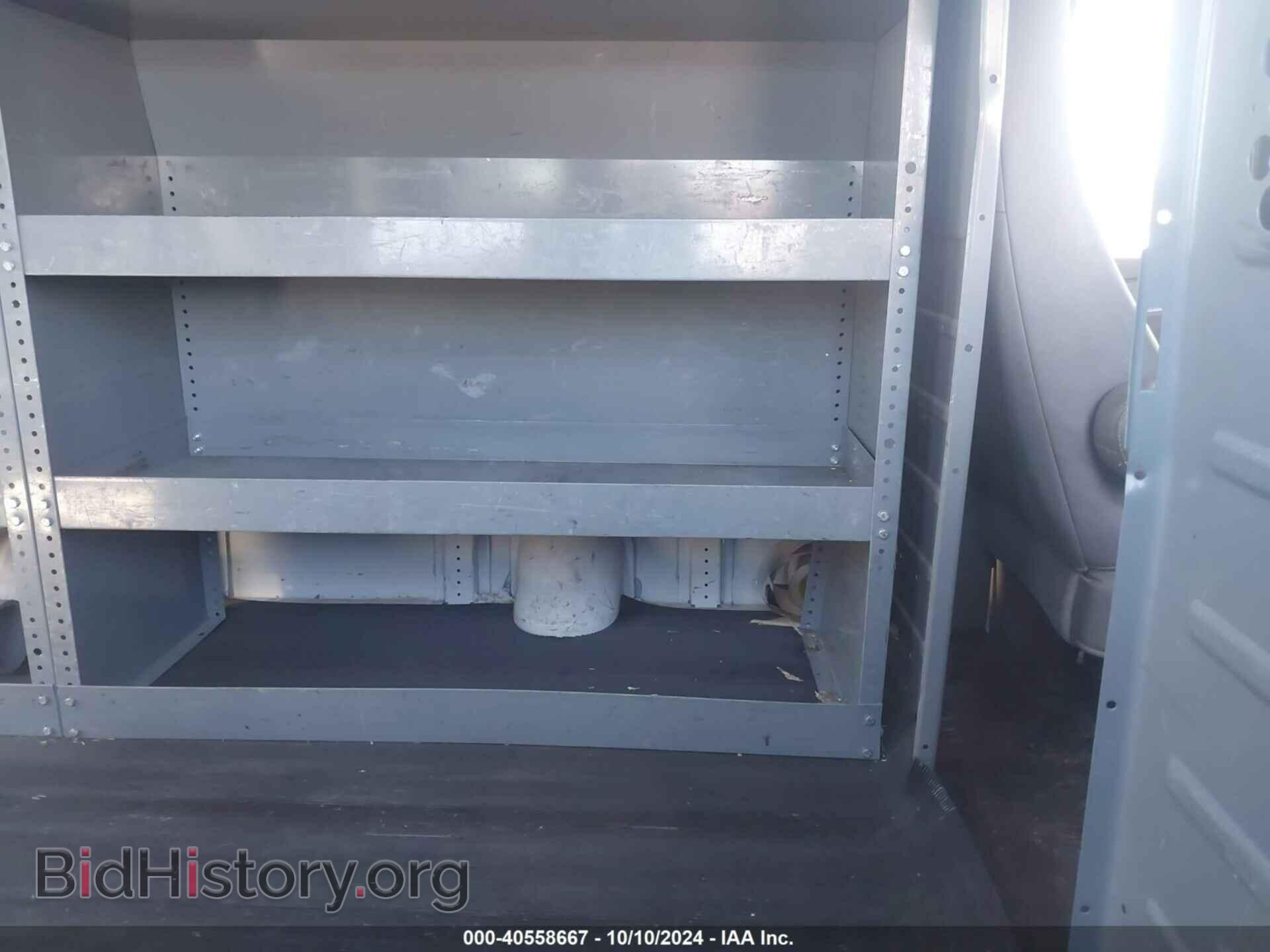 2014 GMC SAVANA 2500 - VIN: 1GTW7FCA4E1913598 - Photo 8