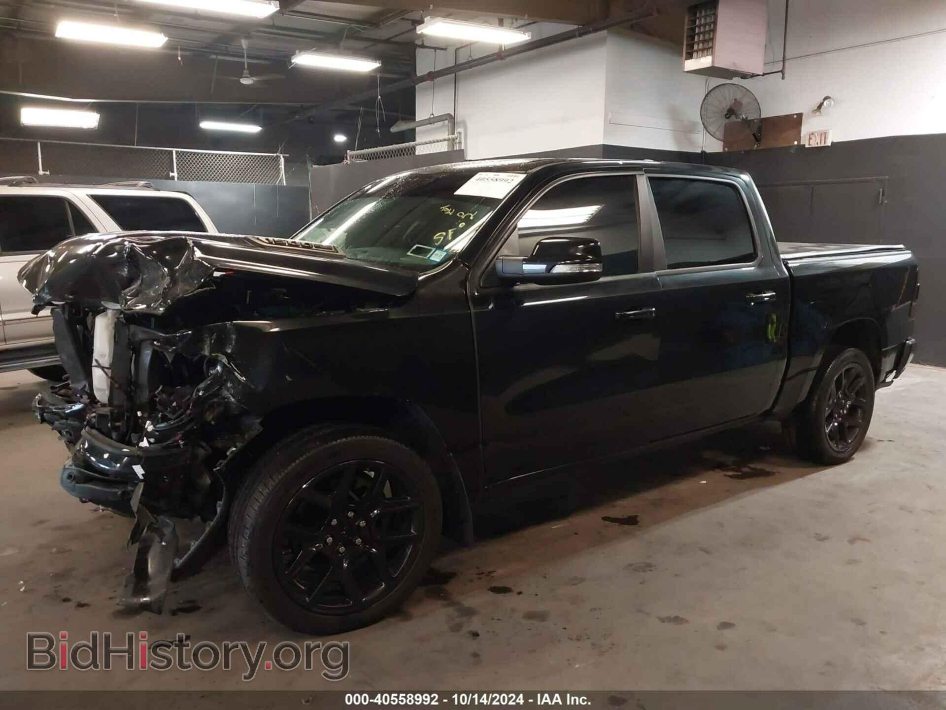 2019 RAM 1500 - VIN: 1C6SRFLTXKN857320 - Фото 2