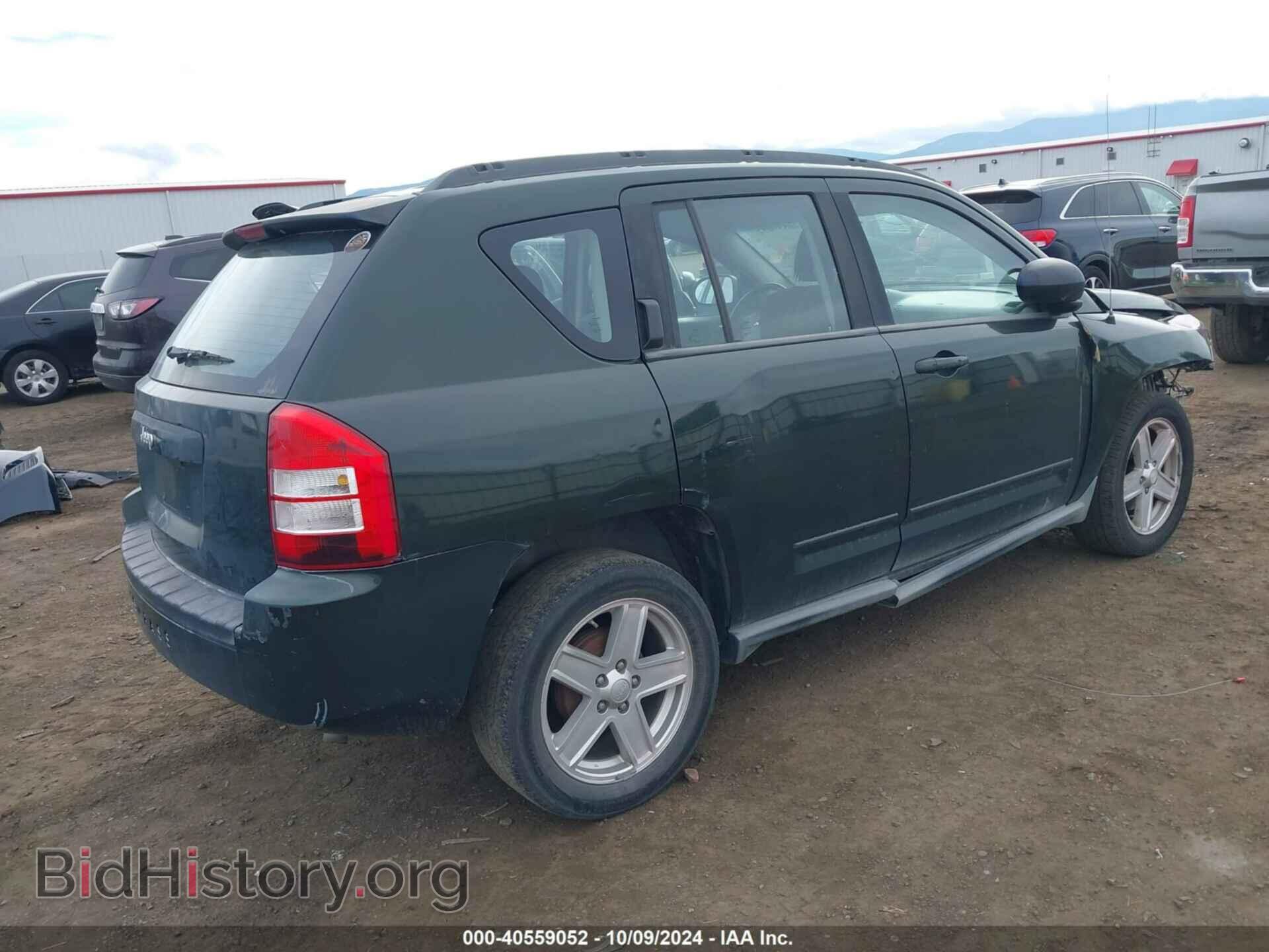 2010 JEEP COMPASS - VIN: 1J4NT4FB4AD608833 - Фото 4