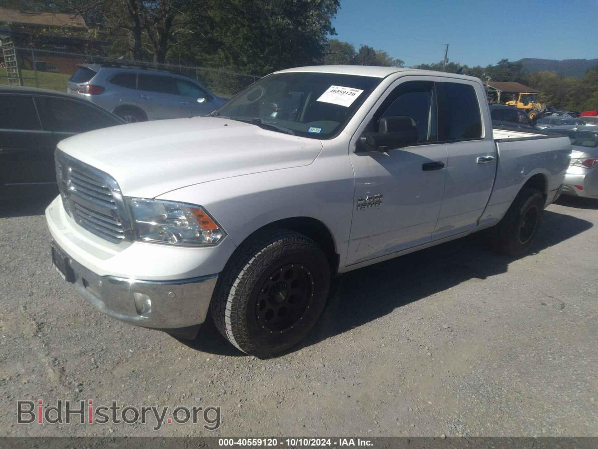 2018 RAM 1500 - VIN: 1C6RR7GG6JS228963 - Фото 2