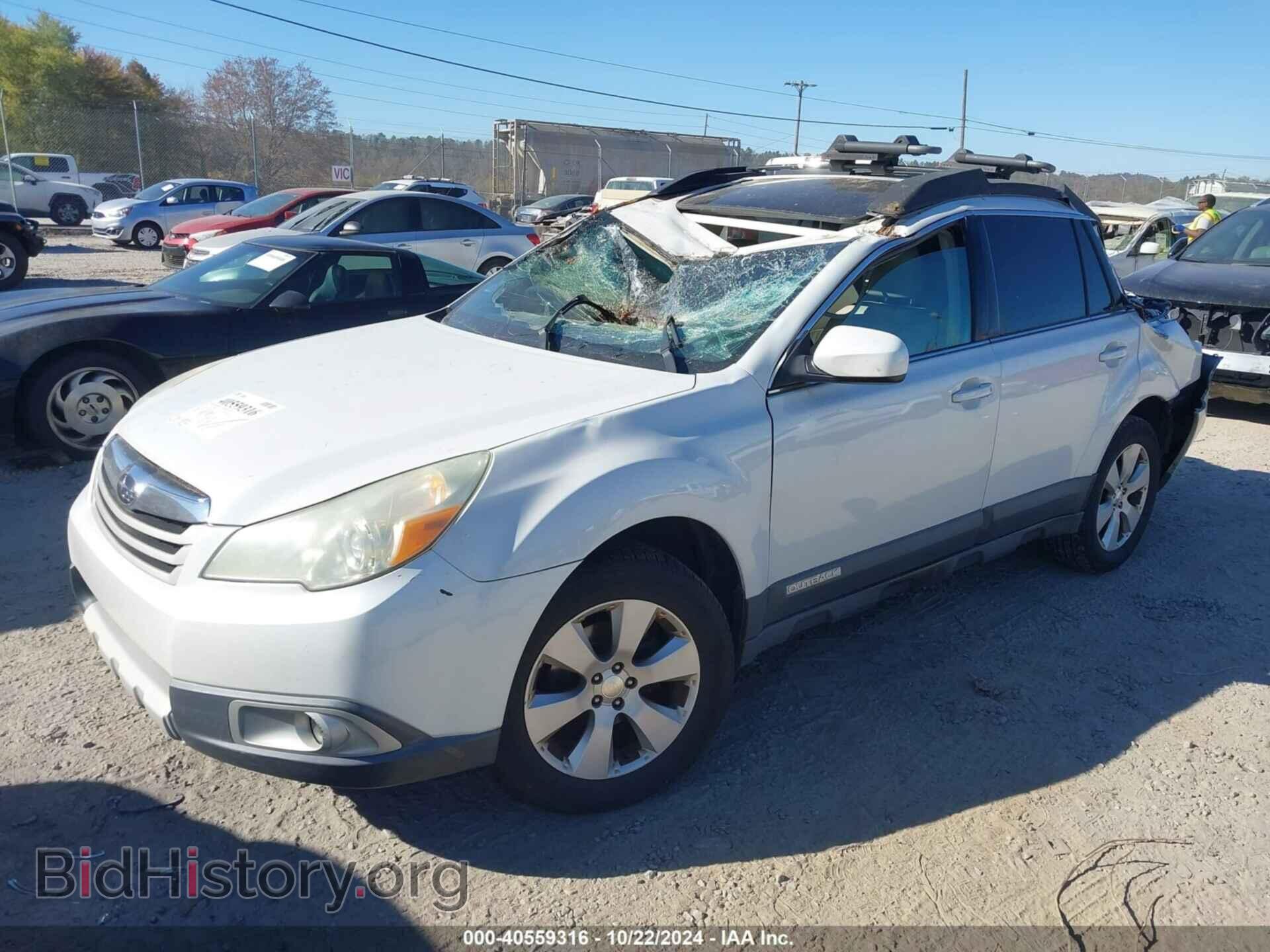 2011 SUBARU OUTBACK - VIN: 4S4BRBKC8B3334288 - Фото 2