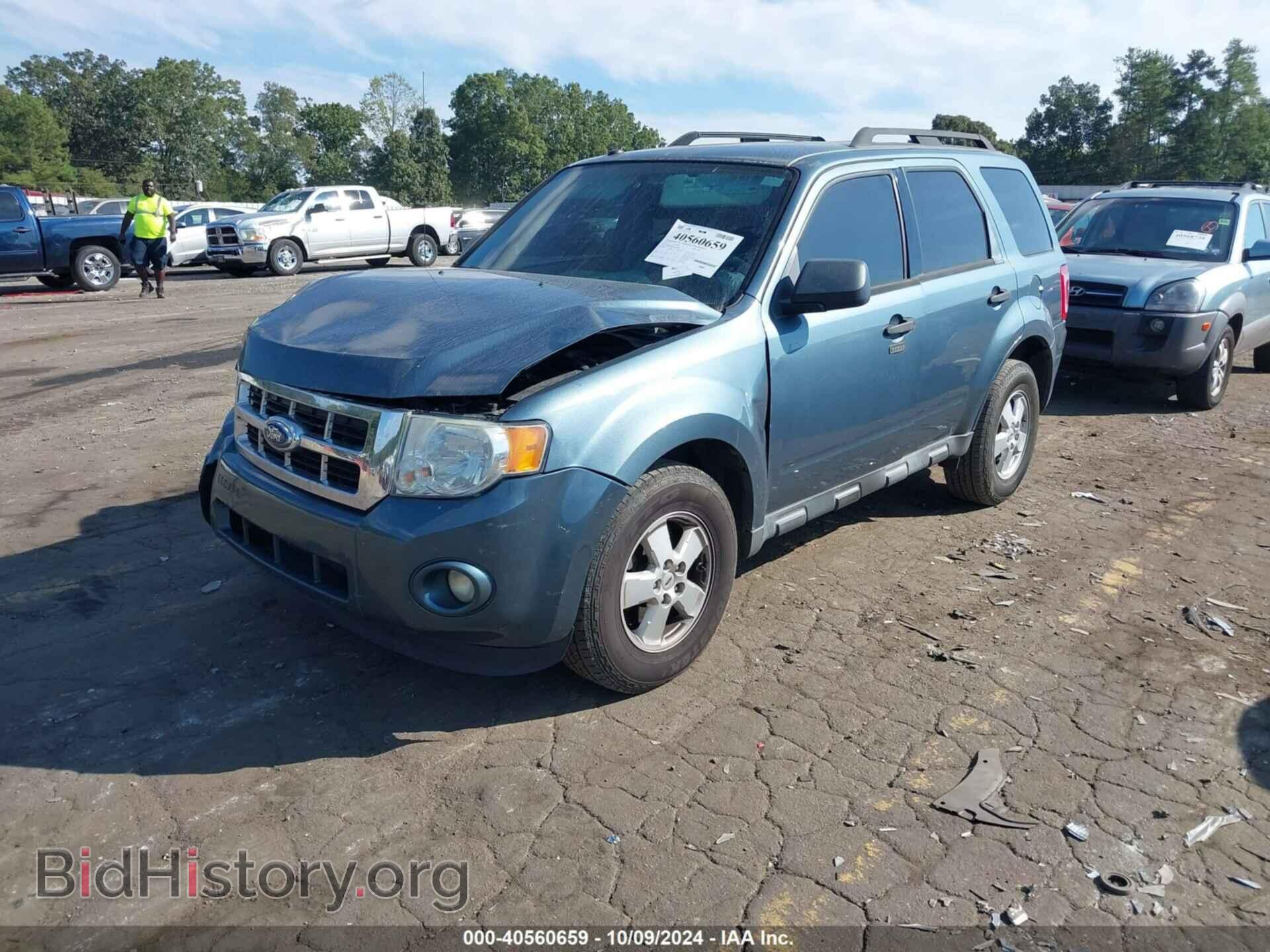 2012 FORD ESCAPE - VIN: 1FMCU0D73CKB81995 - Фото 2