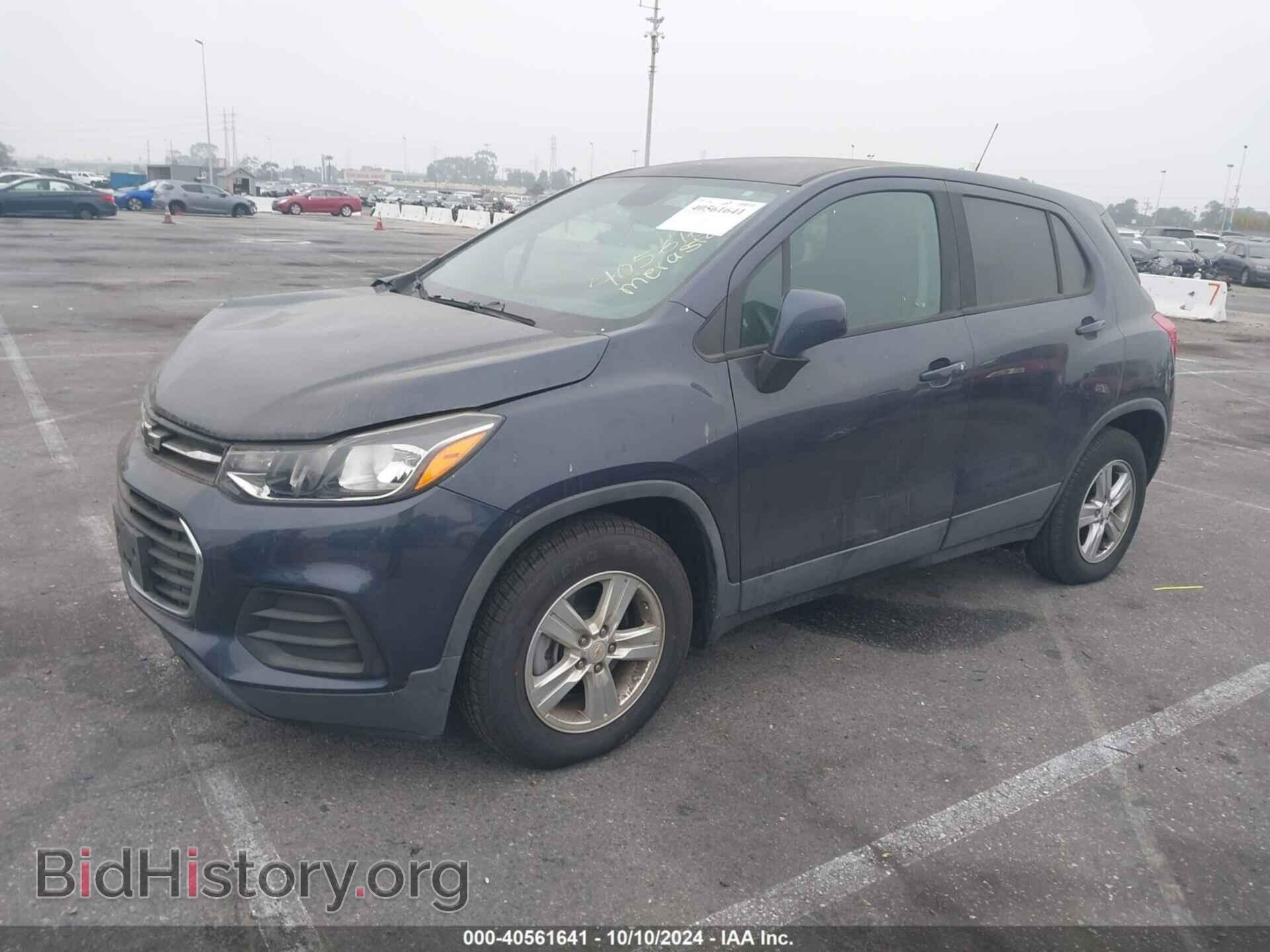 2019 CHEVROLET TRAX - VIN: 3GNCJKSB3KL257784 - Фото 2