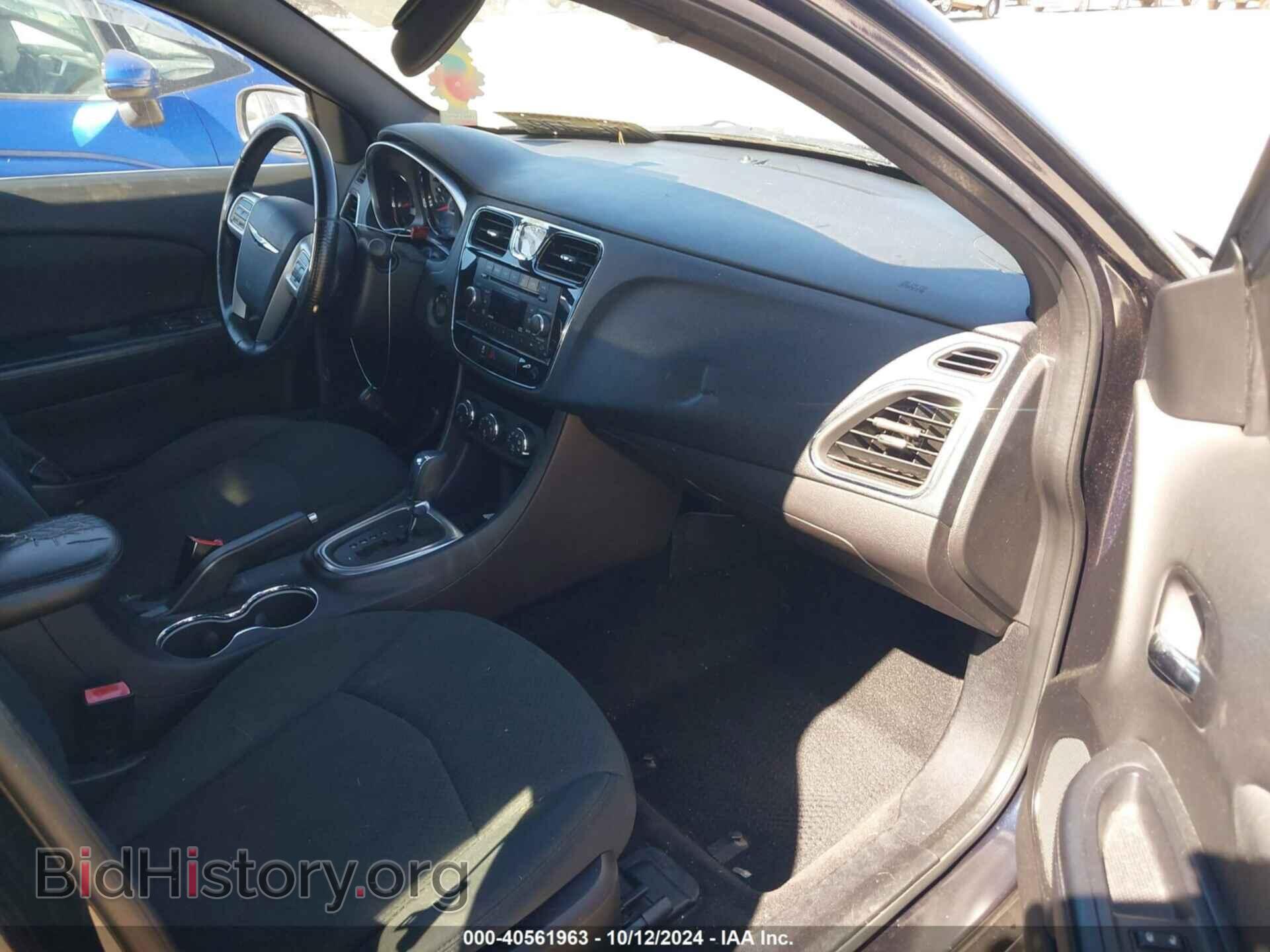 2012 CHRYSLER 200 - VIN: 1C3CCBBG4CN122205 - Фото 5
