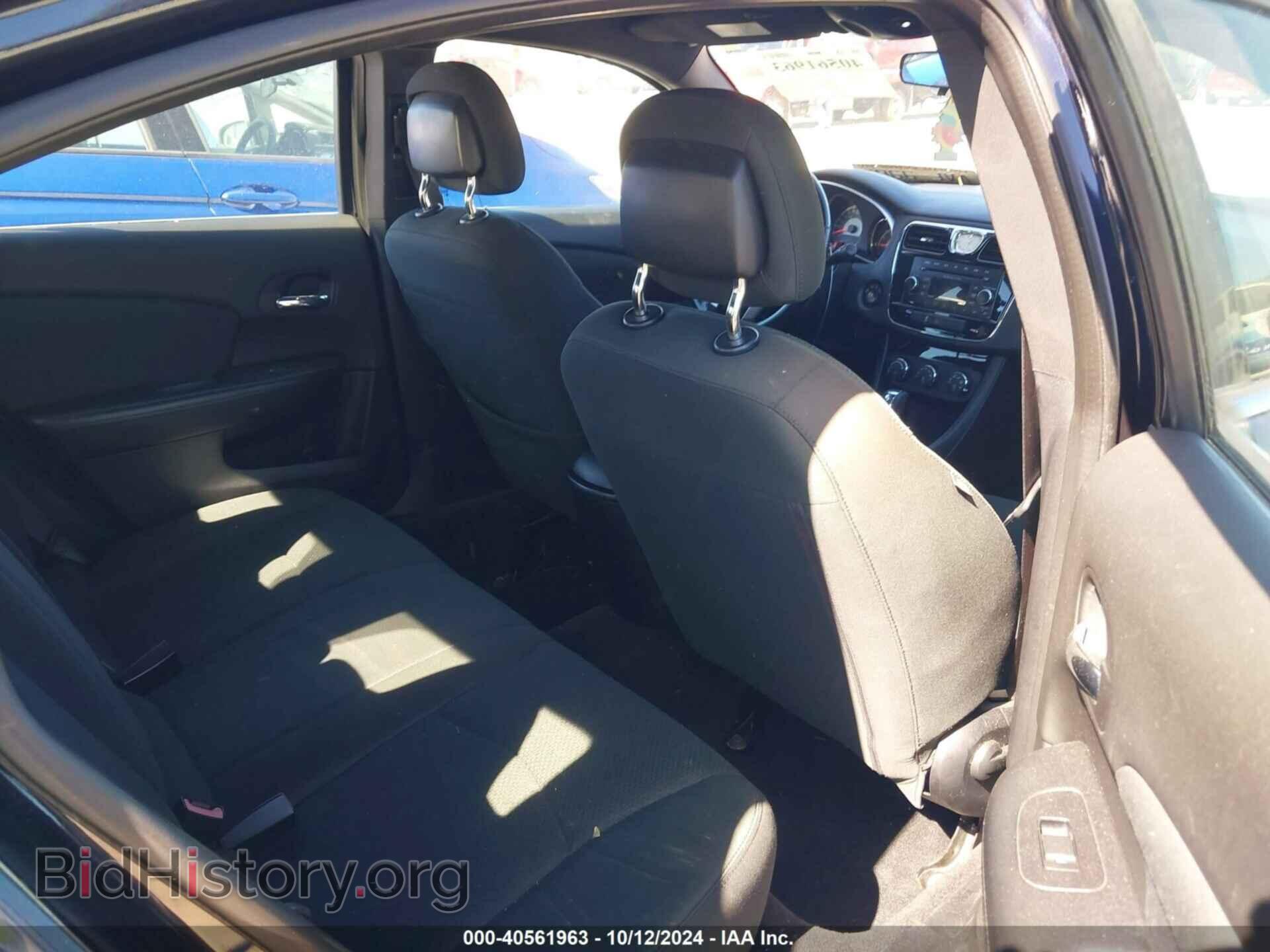 2012 CHRYSLER 200 - VIN: 1C3CCBBG4CN122205 - Фото 8