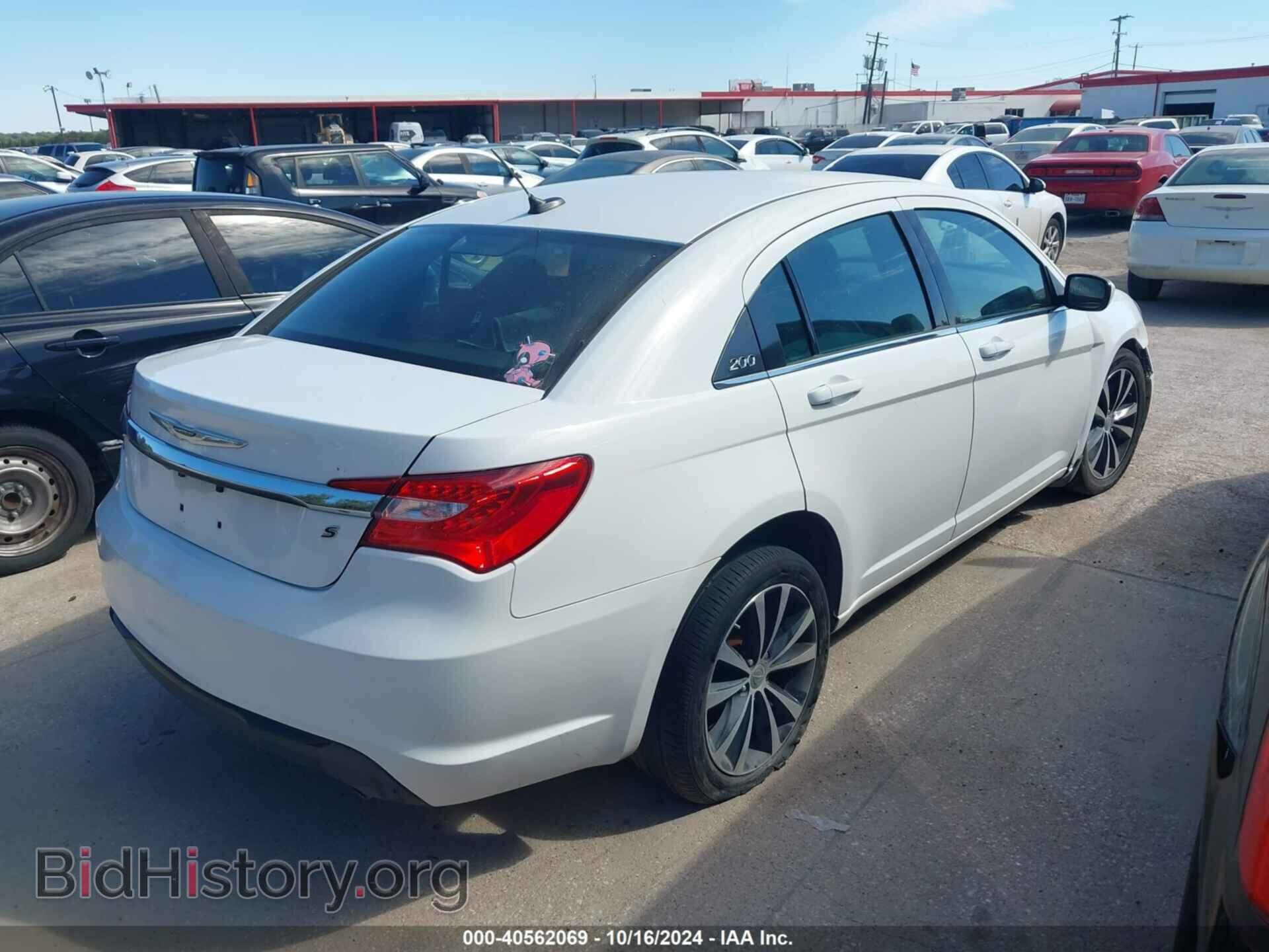 2014 CHRYSLER 200 - VIN: 1C3CCBCG0EN112188 - Фото 4
