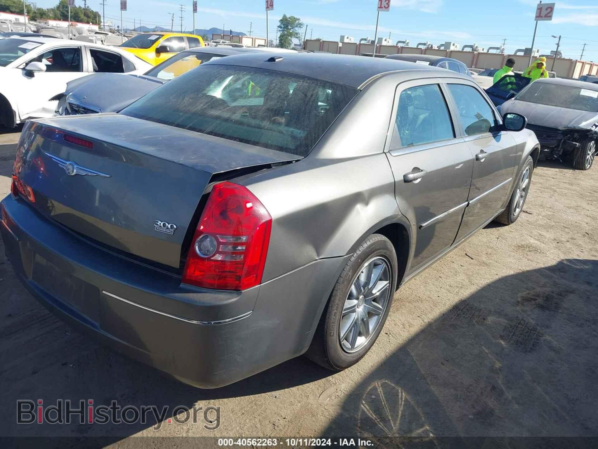 2009 CHRYSLER 300 - VIN: 2C3LA53V99H529362 - Фото 4