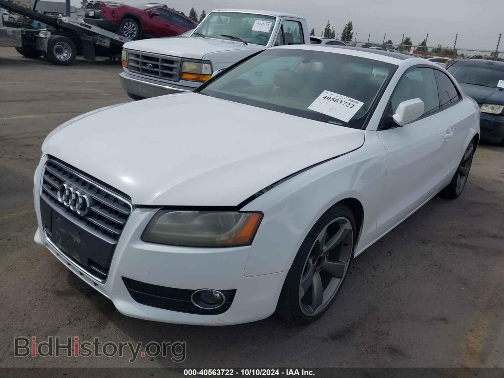 2011 AUDI A5 - VIN: WAULFAFR6BA048006 - Фото 2