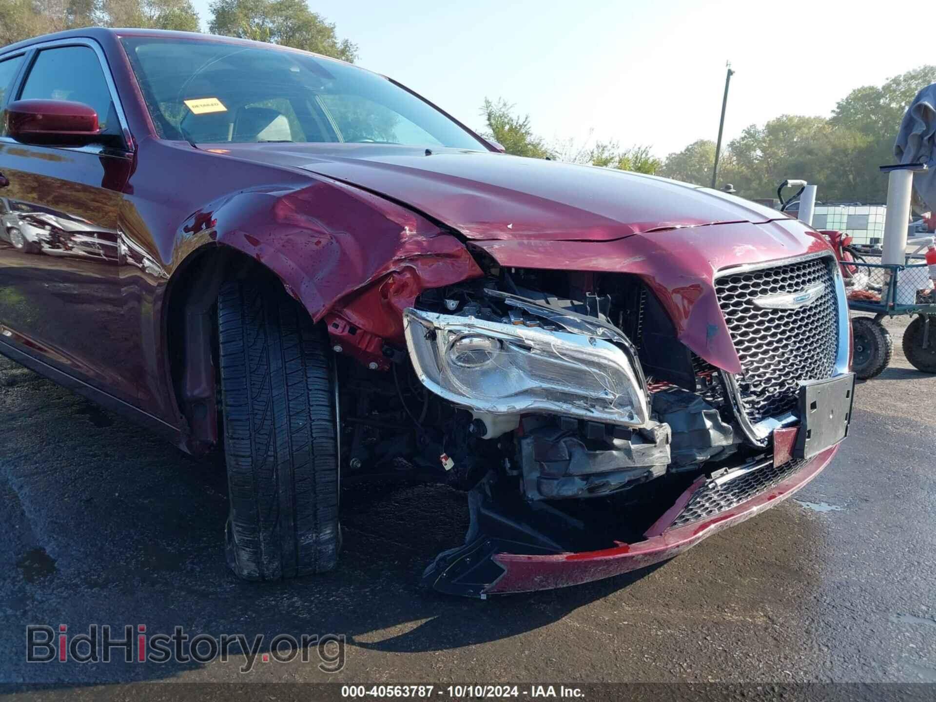 2016 CHRYSLER 300 - VIN: 2C3CCARG9GH305274 - Фото 6