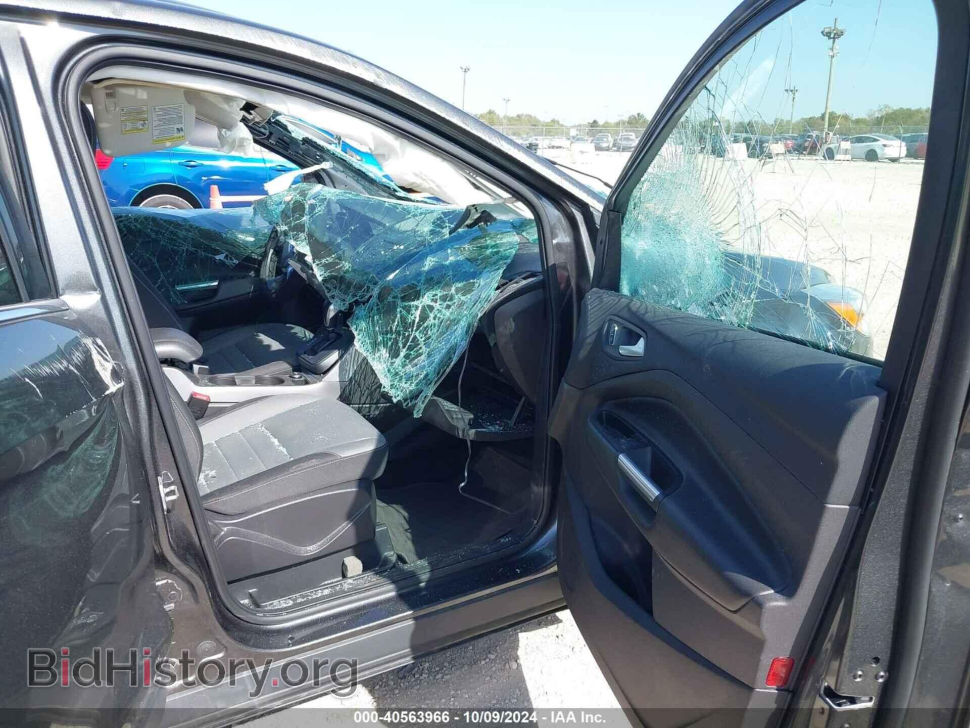 2016 FORD ESCAPE - VIN: 1FMCU0GX9GUB32189 - Фото 5