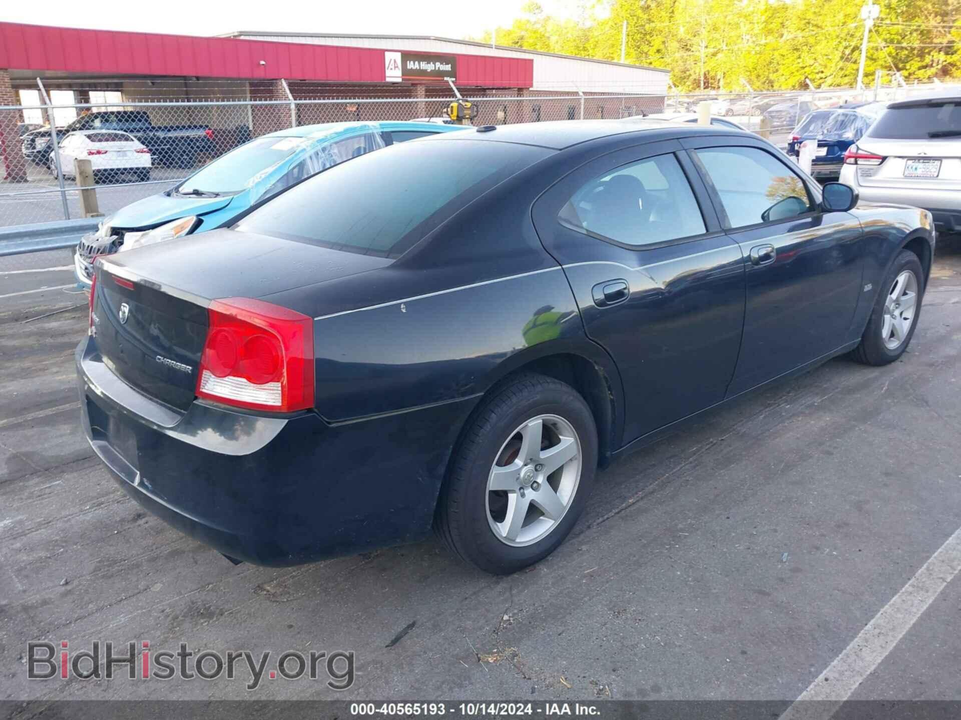 2010 DODGE CHARGER - VIN: 2B3CA2CV5AH281885 - Фото 4