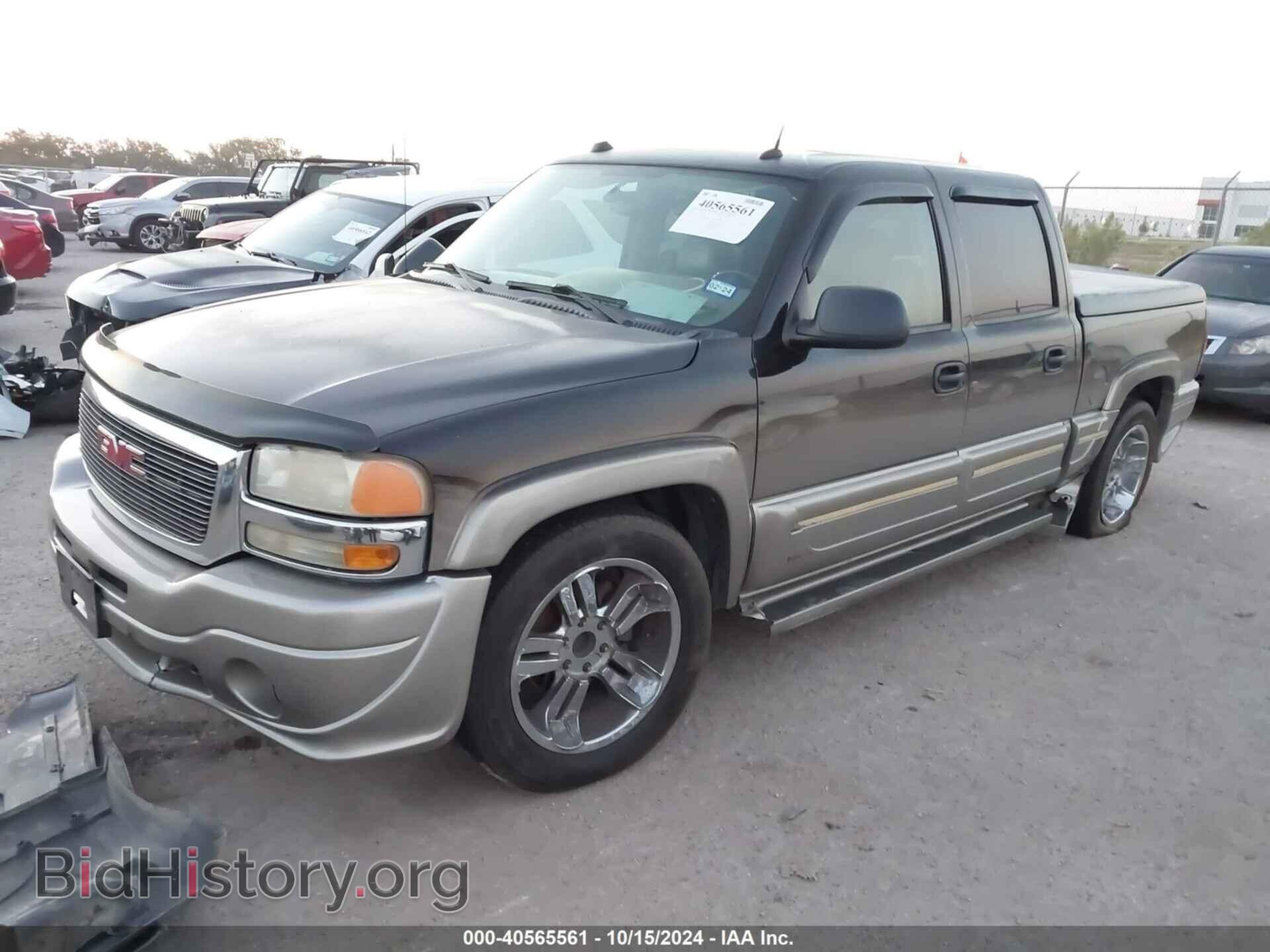 2005 GMC SIERRA 1500 - VIN: 2GTEC13T851399860 - Фото 2