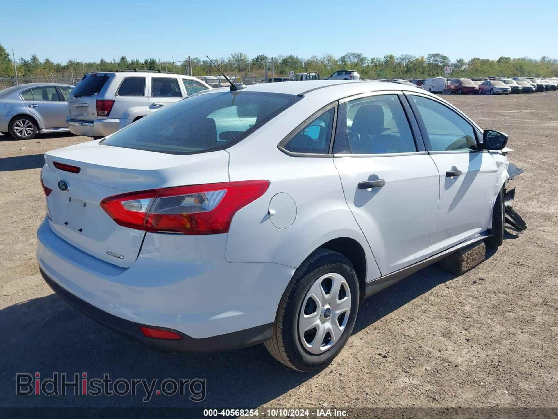 2014 FORD FOCUS - VIN: 1FADP3E22EL380155 - Фото 4
