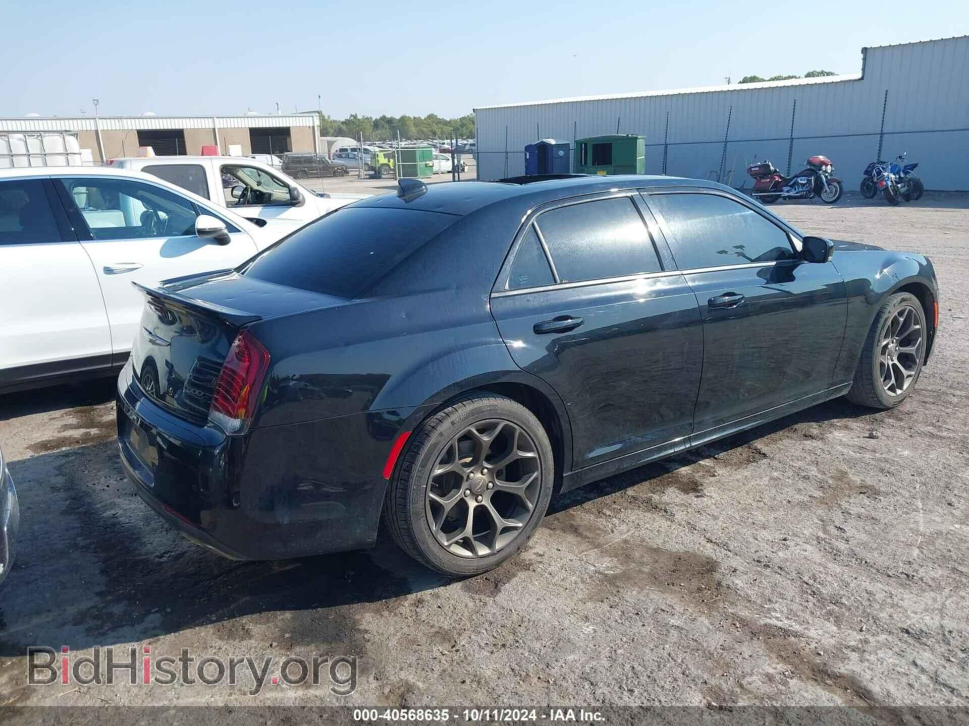 2017 CHRYSLER 300 - VIN: 2C3CCABG5HH651124 - Фото 4