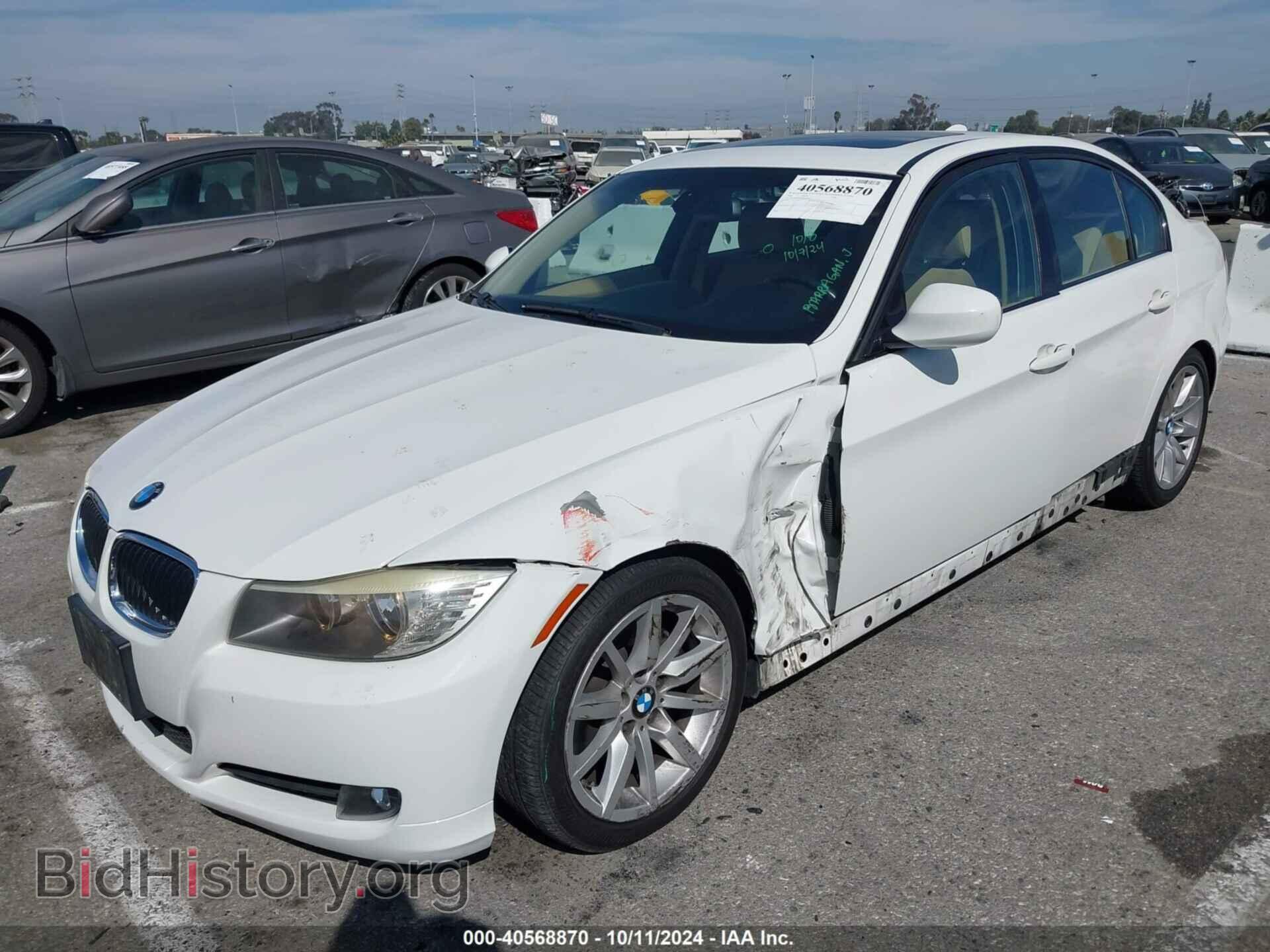 2009 BMW 328I - VIN: WBAPH57529NL79800 - Фото 2
