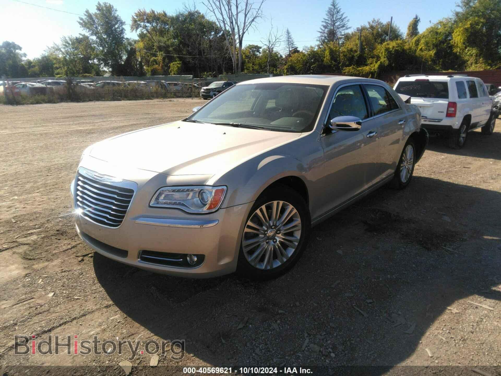 2012 CHRYSLER 300 - VIN: 2C3CCAHG5CH314114 - Фото 2