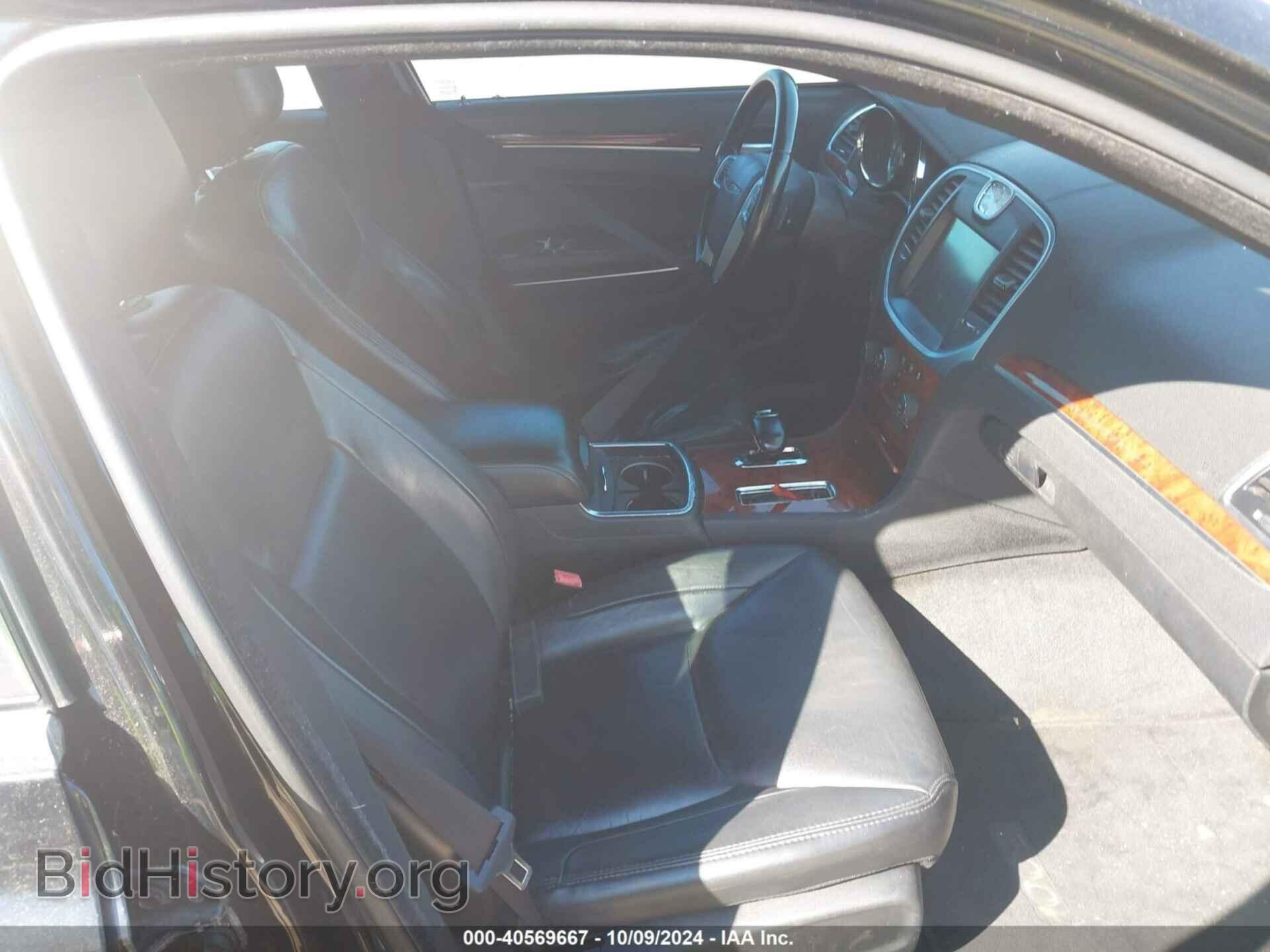 2012 CHRYSLER 300 - VIN: 2C3CCACG2CH175549 - Фото 5