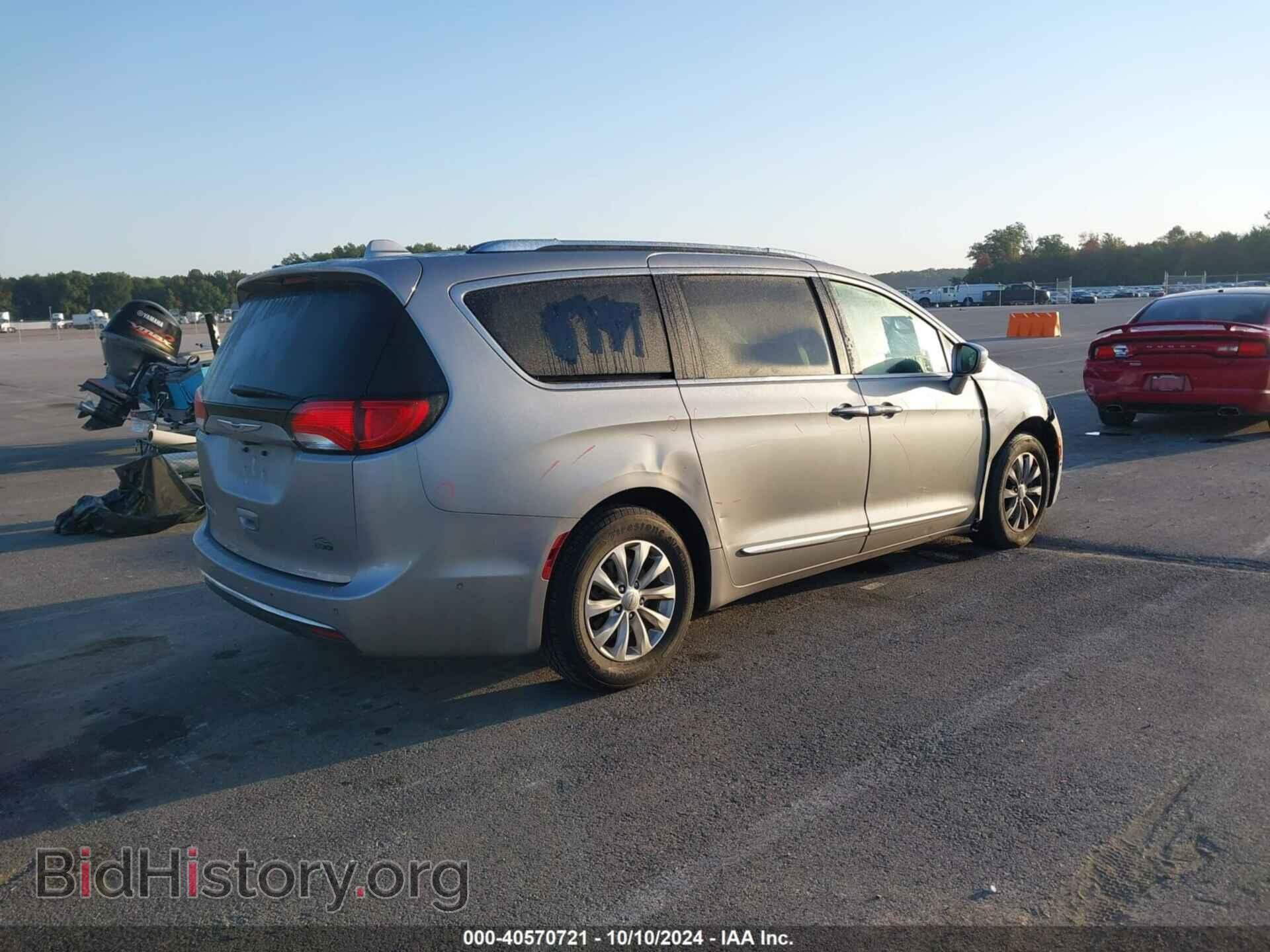2019 CHRYSLER PACIFICA - VIN: 2C4RC1BG3KR652182 - Фото 4