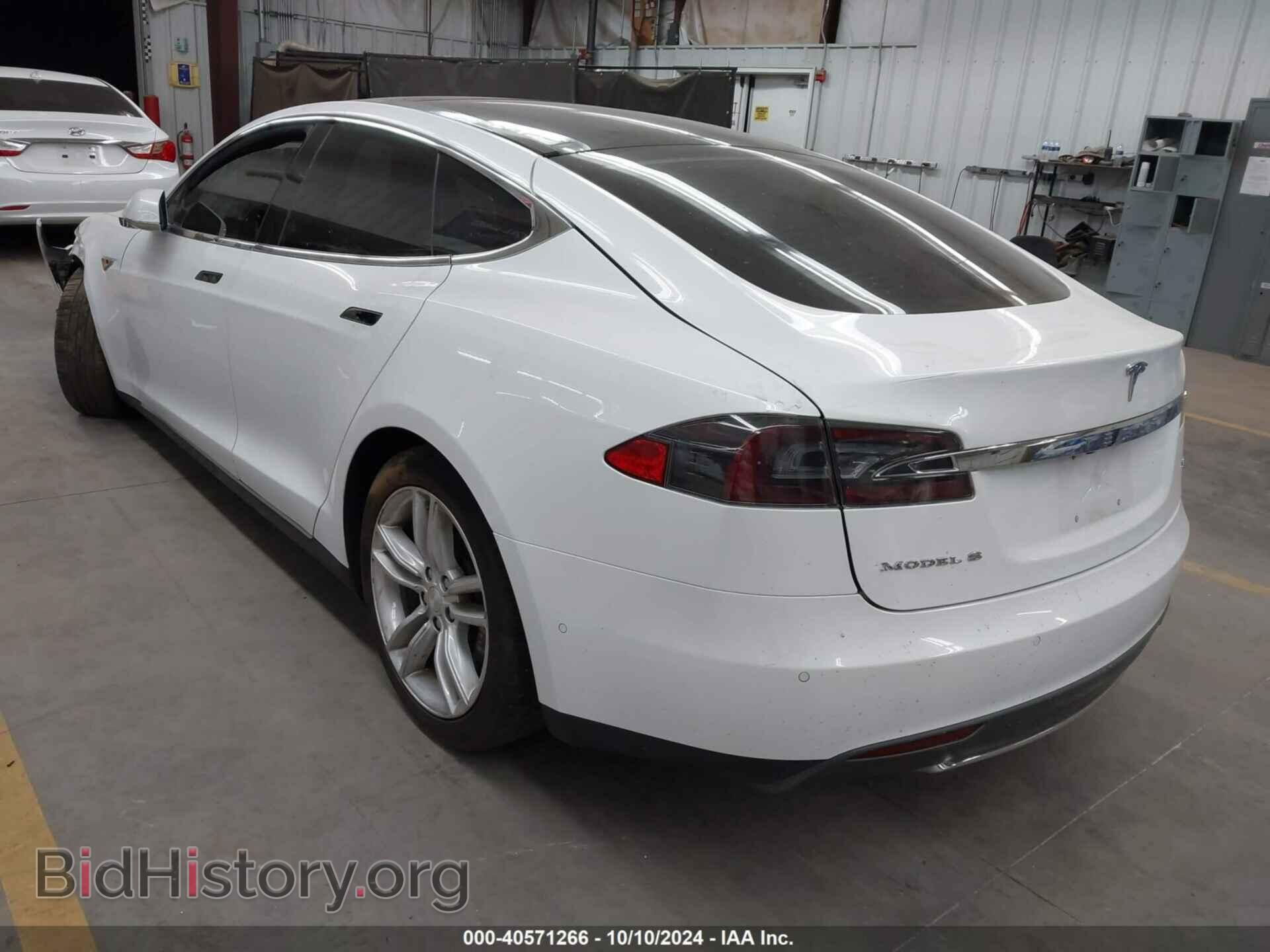 2015 TESLA MODEL S - VIN: 5YJSA1E2XFF110683 - Фото 3