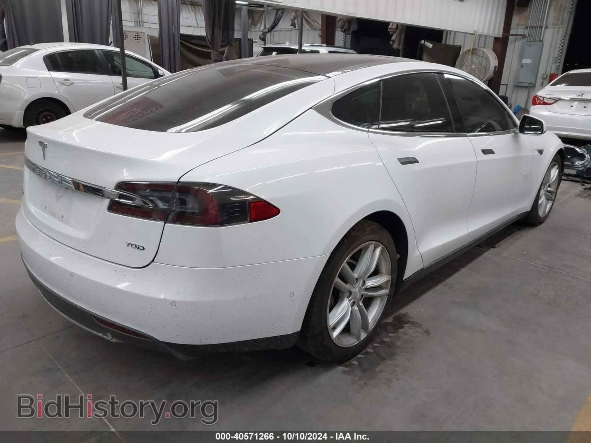 2015 TESLA MODEL S - VIN: 5YJSA1E2XFF110683 - Фото 4