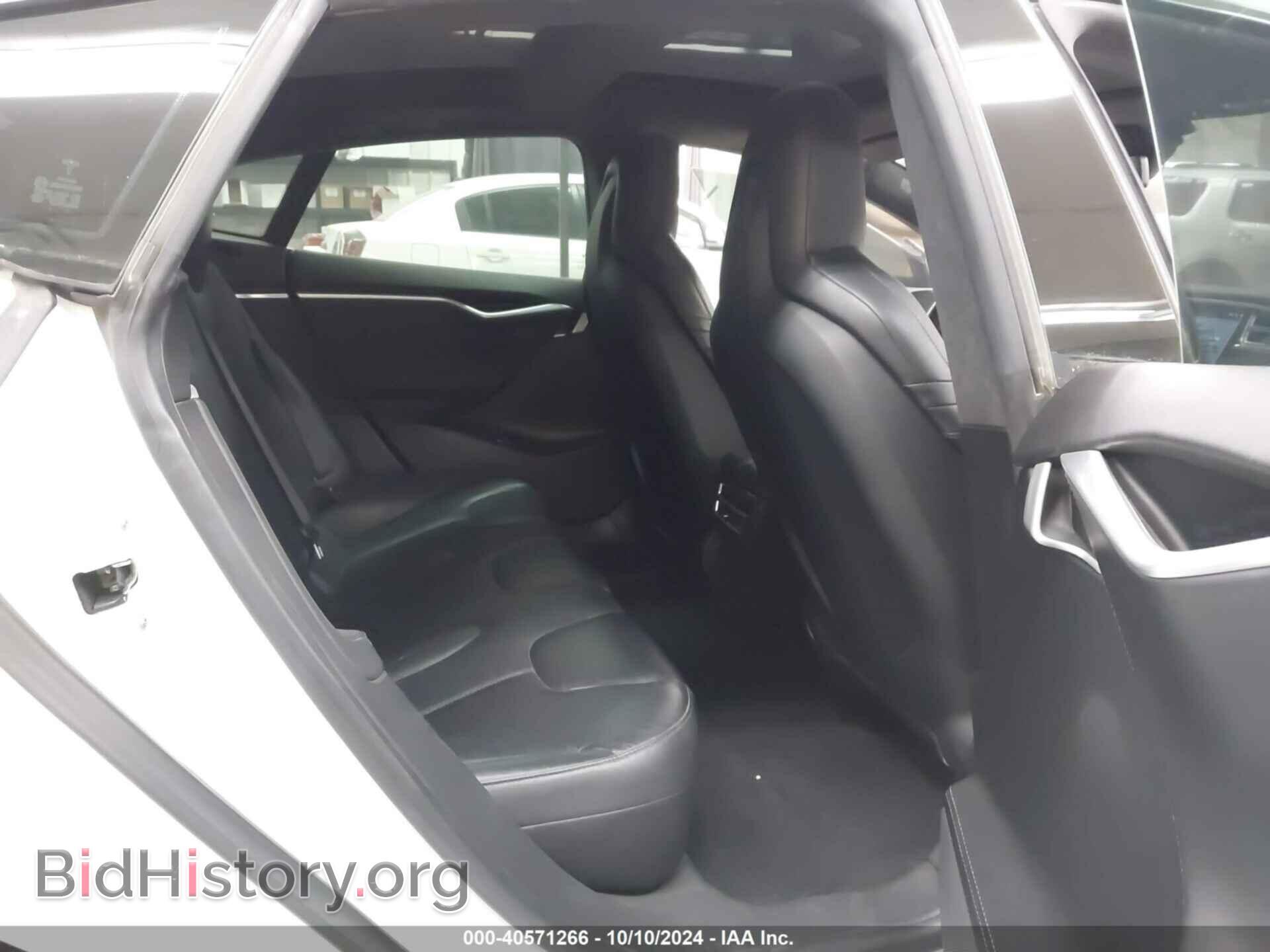 2015 TESLA MODEL S - VIN: 5YJSA1E2XFF110683 - Фото 8